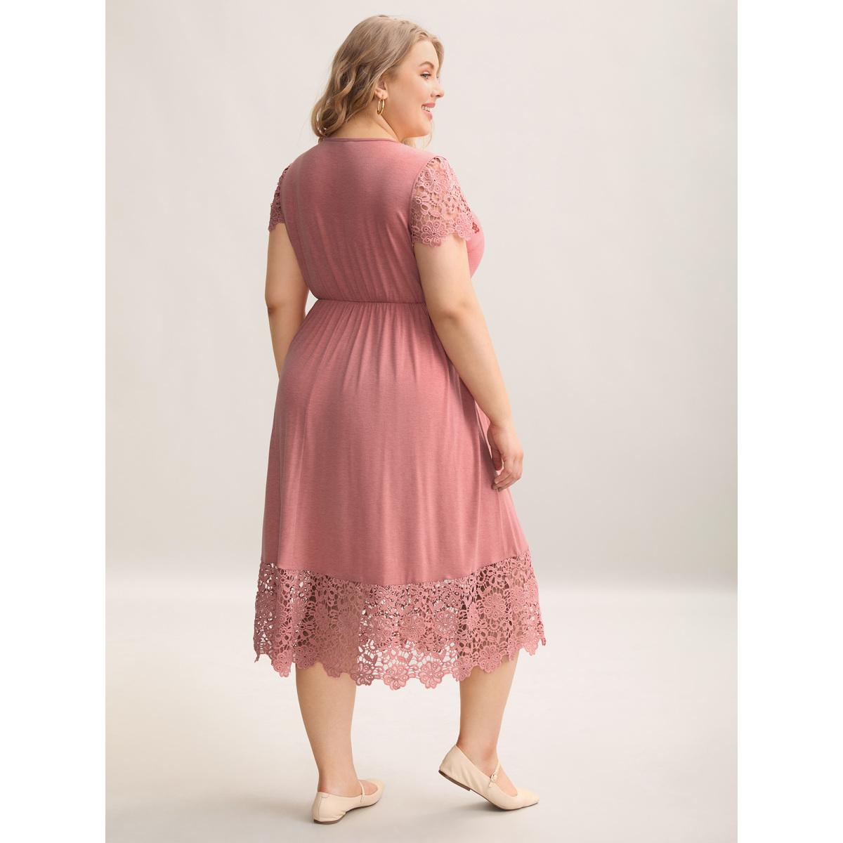 Plus Size Stretchy Waist Lace Pockets Midi Dress DustyPink Women Elegant Woven ribbon&lace trim Knit Dresses Bloomchic 12/L Product Image