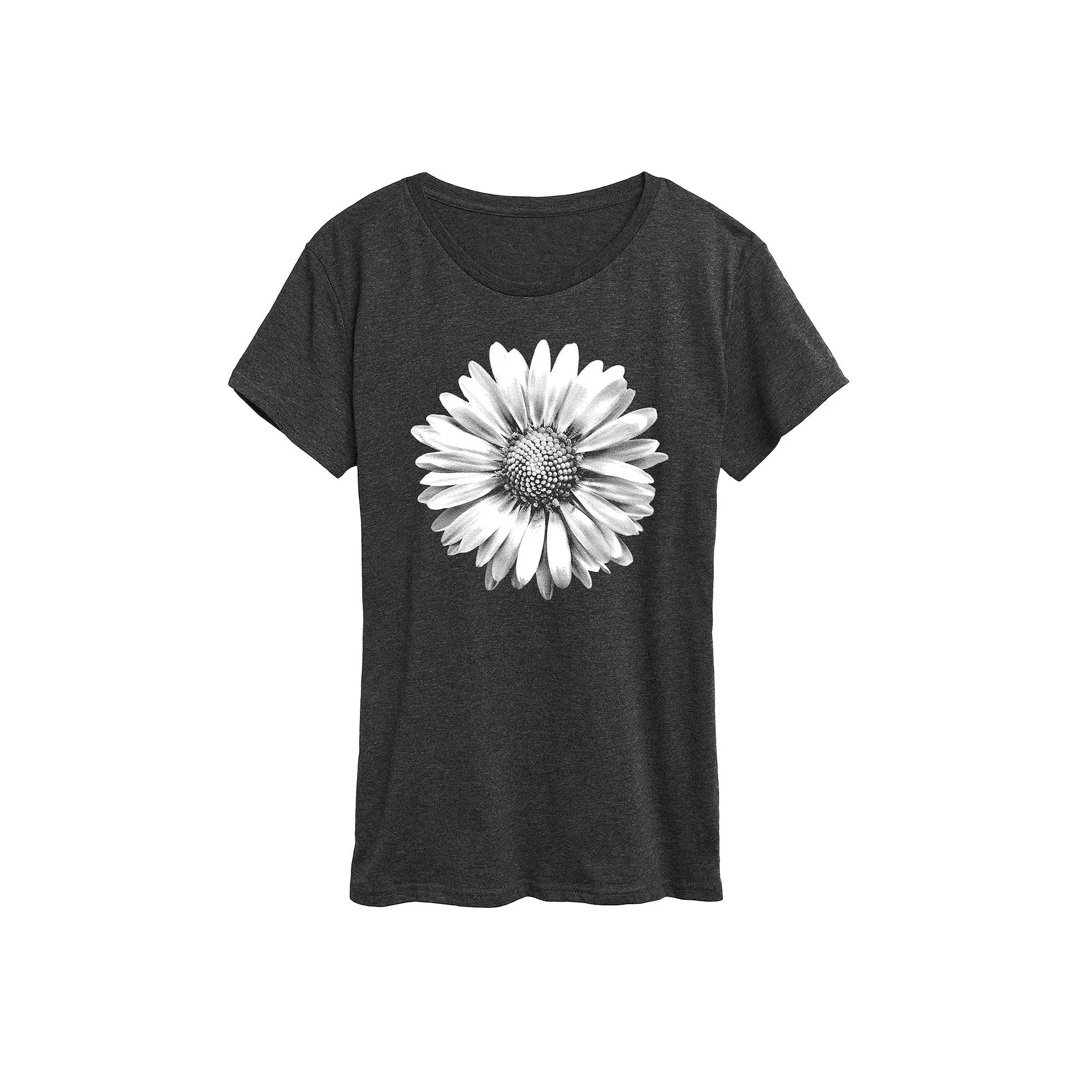 Women's Turtle And Flowers Graphic Tee,  Product Image