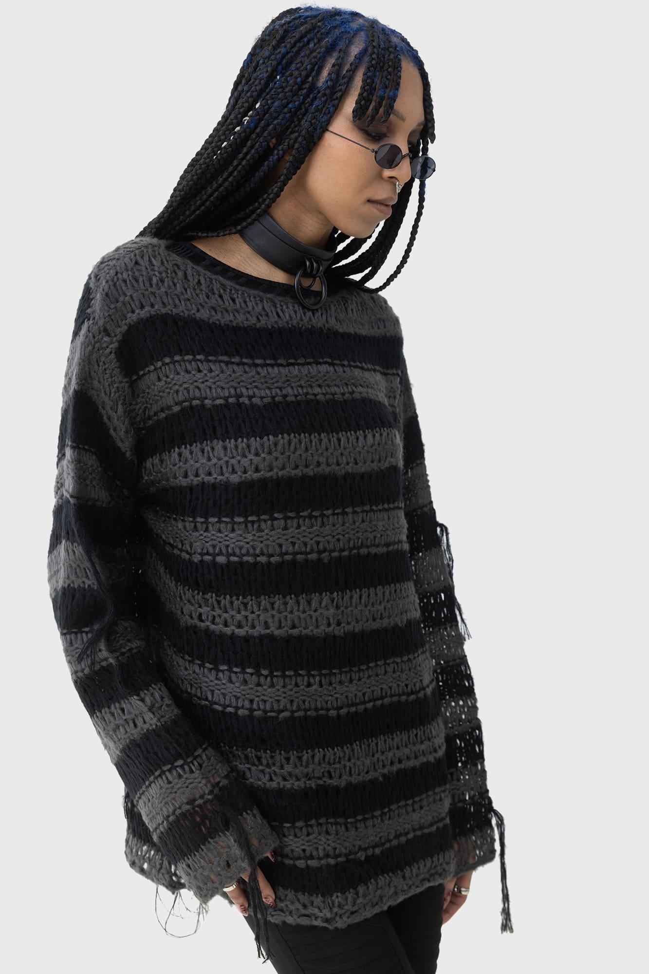 Hunter's Moon Sweater Female Product Image