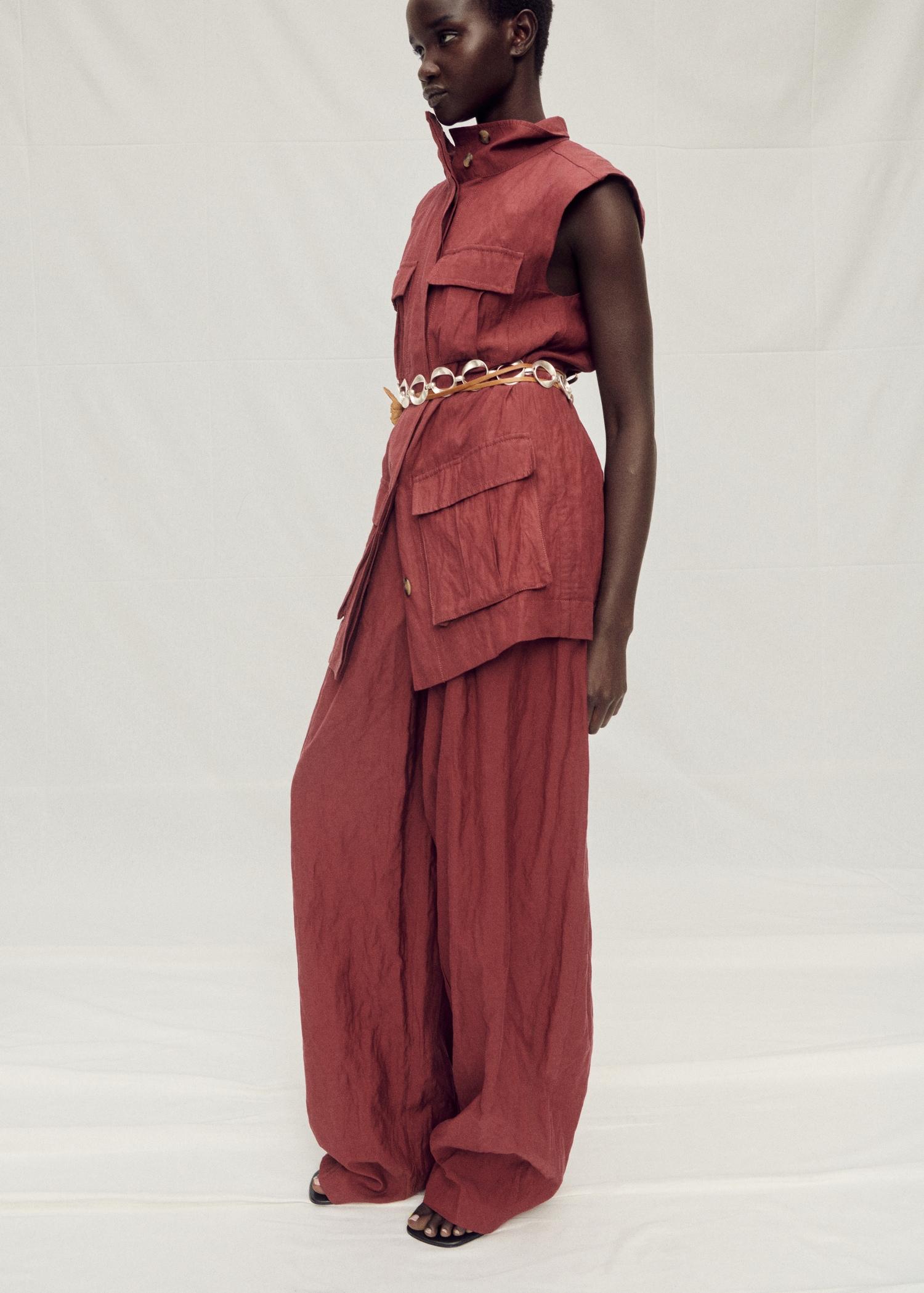 Wide-leg suit trousers with a creased effect - Women | MANGO USA Product Image