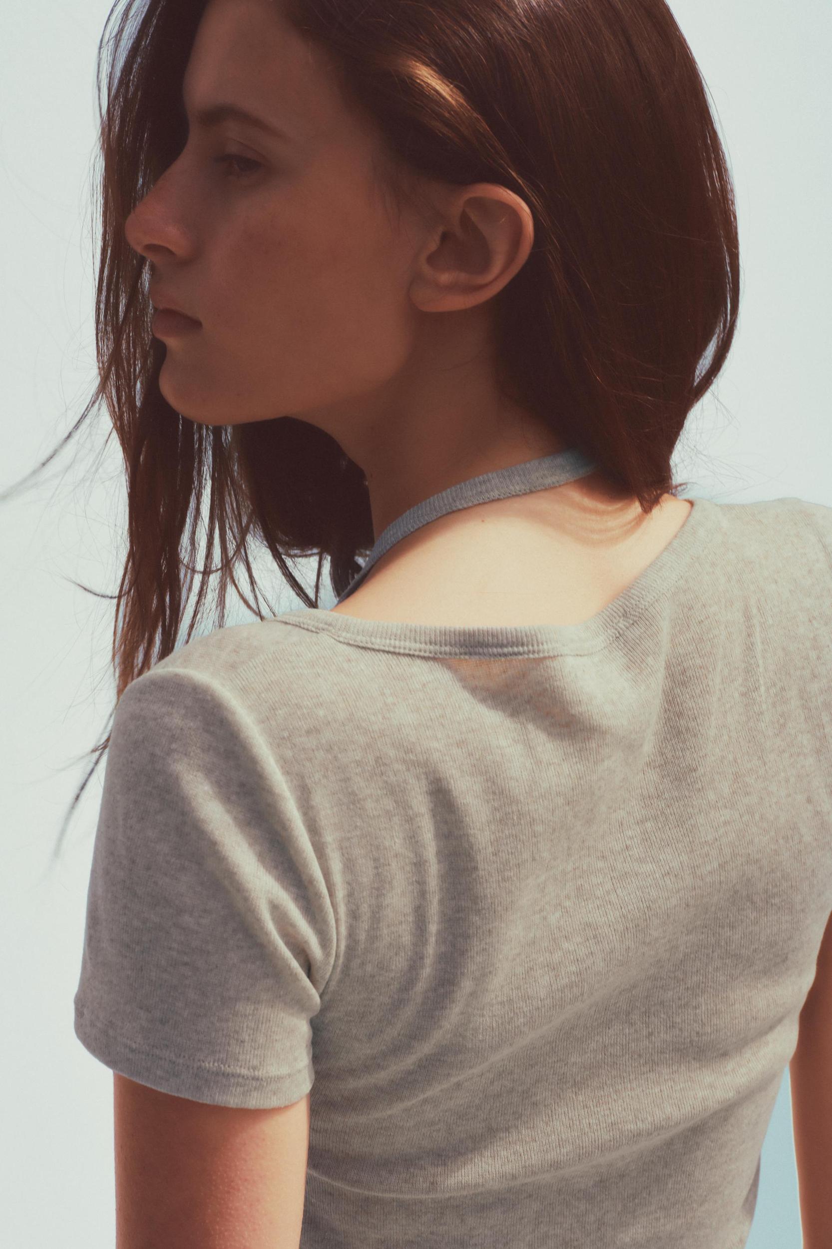 HALTER DOUBLE TOP Product Image