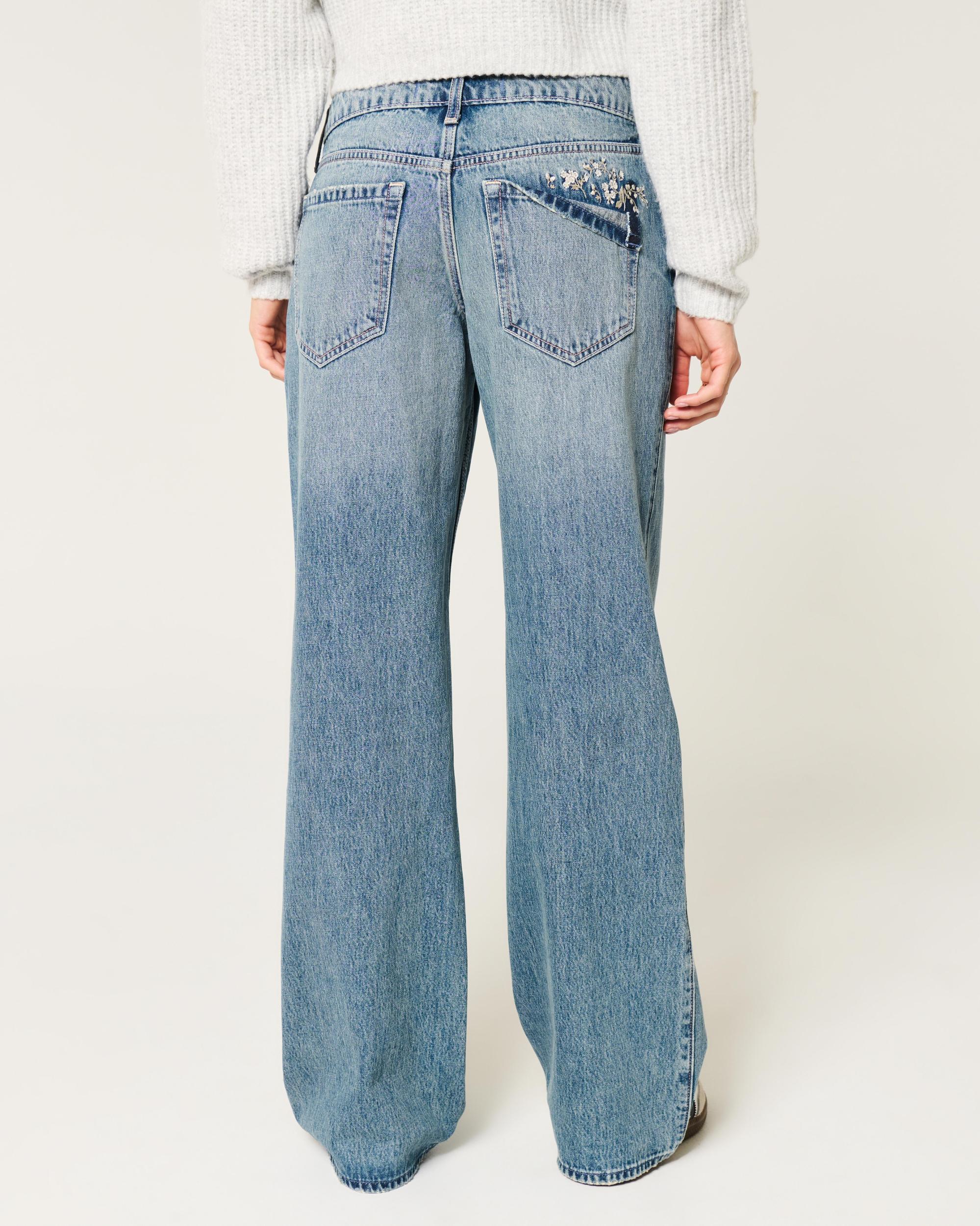 Low-Rise Ripped Light Wash Baggy Jeans Product Image