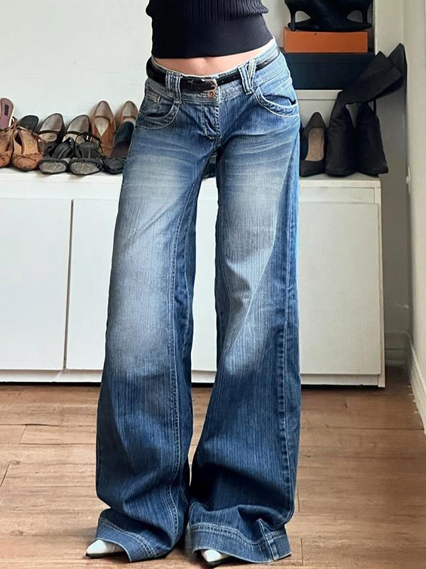Simple Distressed Wash Boyfriend Jeans Product Image