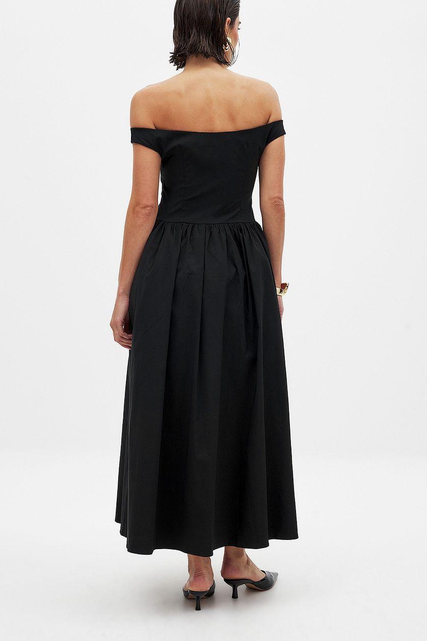 Woven Bare Shoulder Midi Dress Product Image