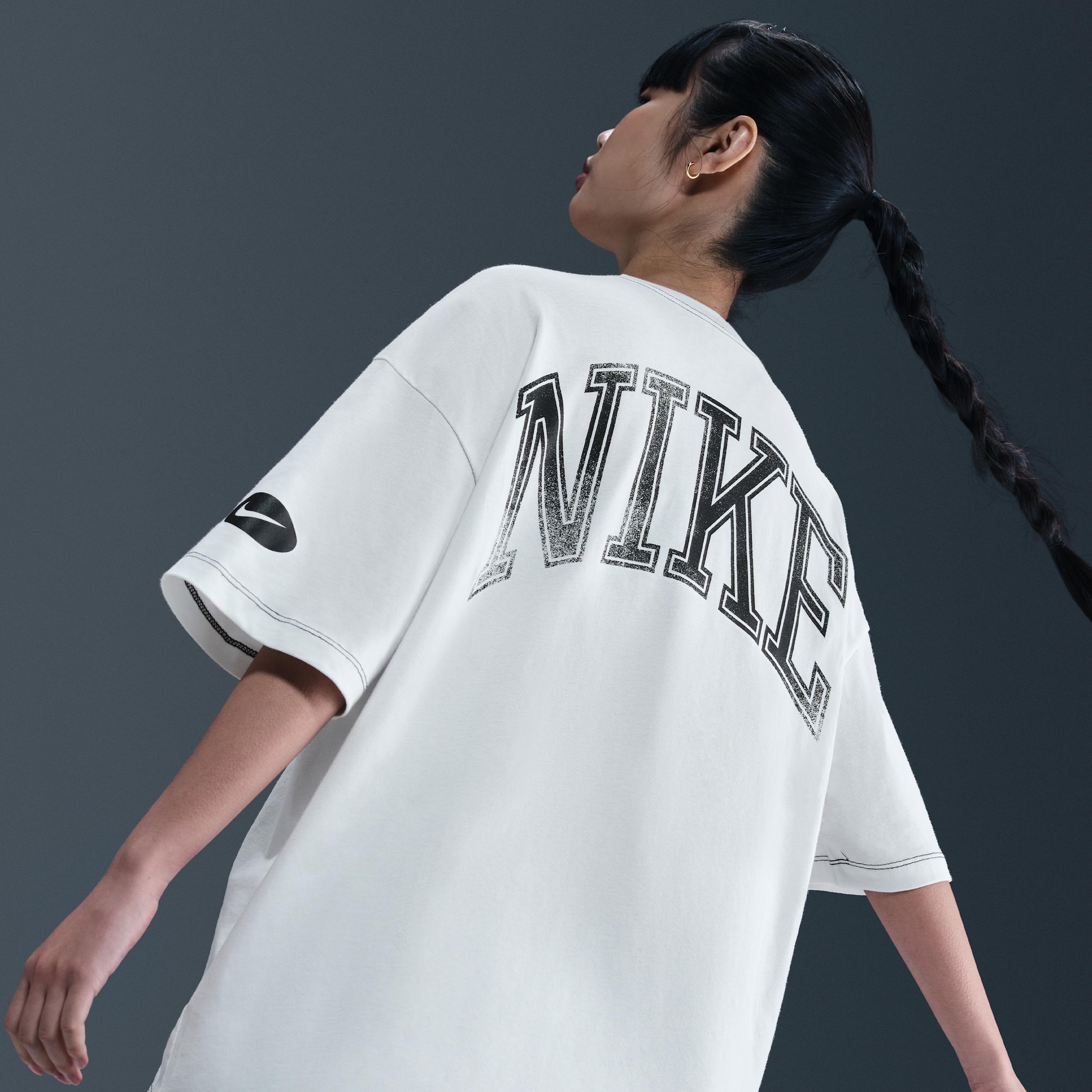 Women's Nike Sportswear Short-Sleeve T-Shirt Product Image