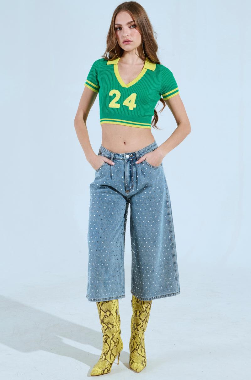 PRETTY ELITE CROPPED COLLARED SWEATER Product Image