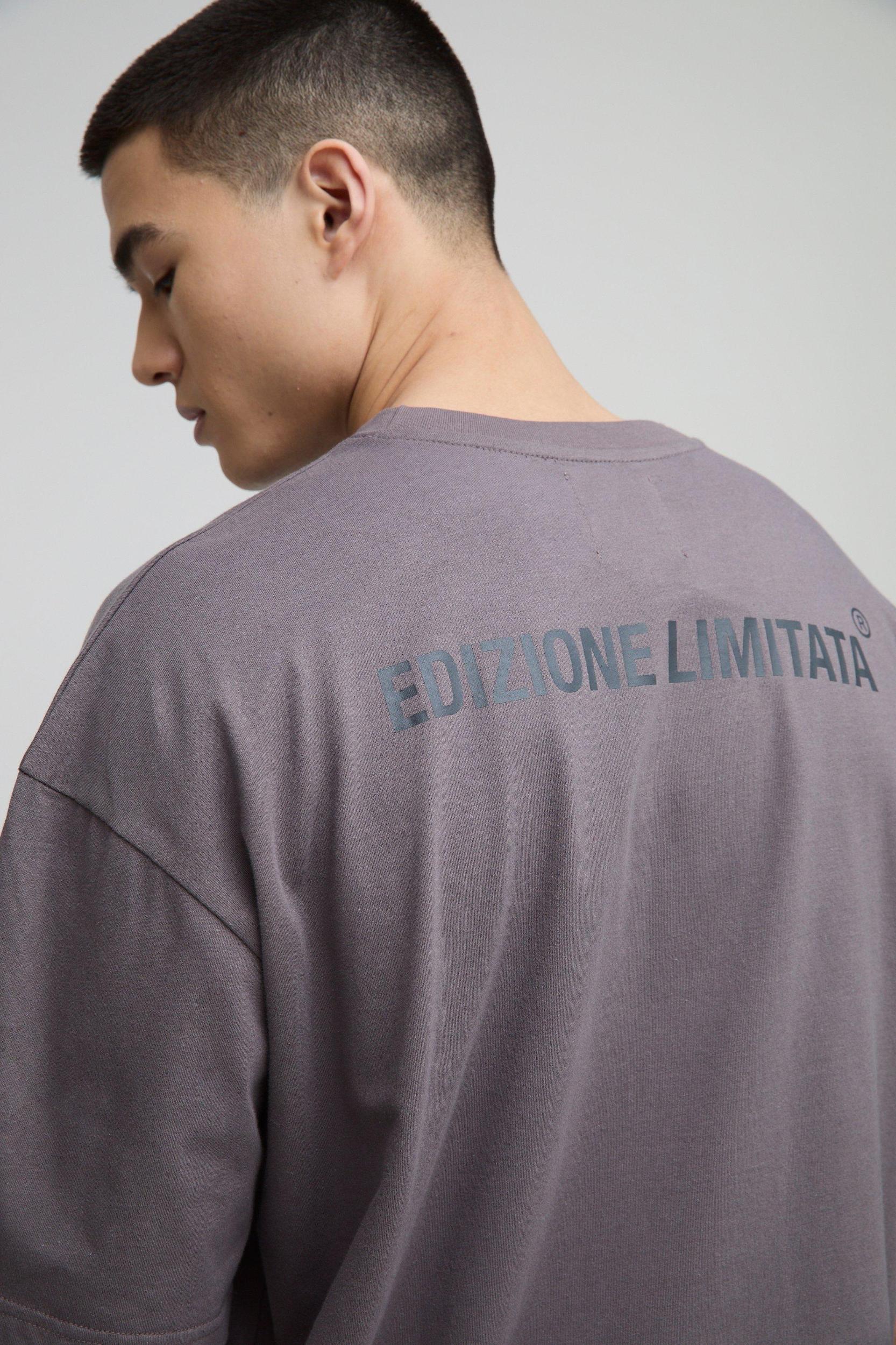 Oversized Boxy Edizione Limitata Heavyweight T-Shirt | boohooMAN USA Product Image