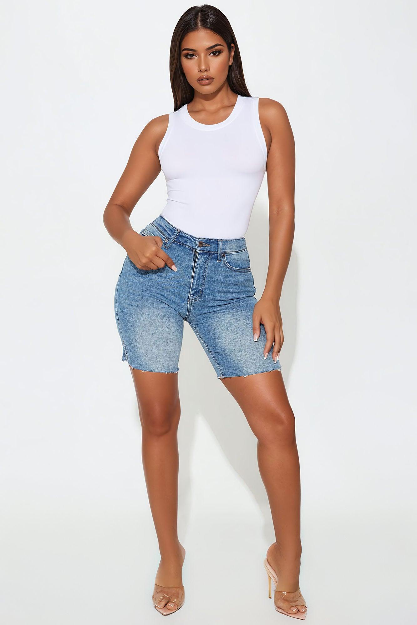 Everything's Good Super Stretch Denim Bermudas - Medium Blue Wash Product Image