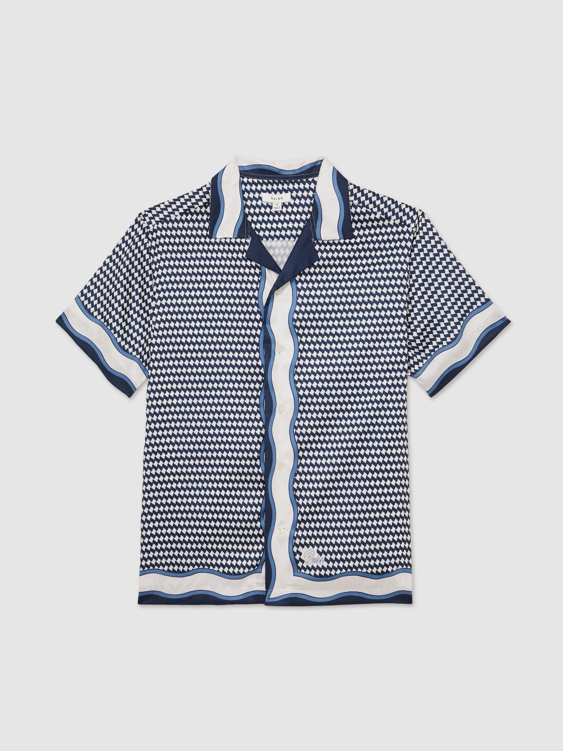 Geometric-Print Cuban-Collar Shirt in White/Navy Product Image