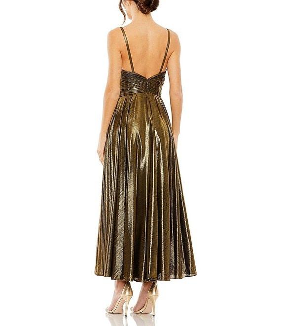 Mac Duggal Sleeveless V-Neck Pleated Top Metallic Dress Product Image