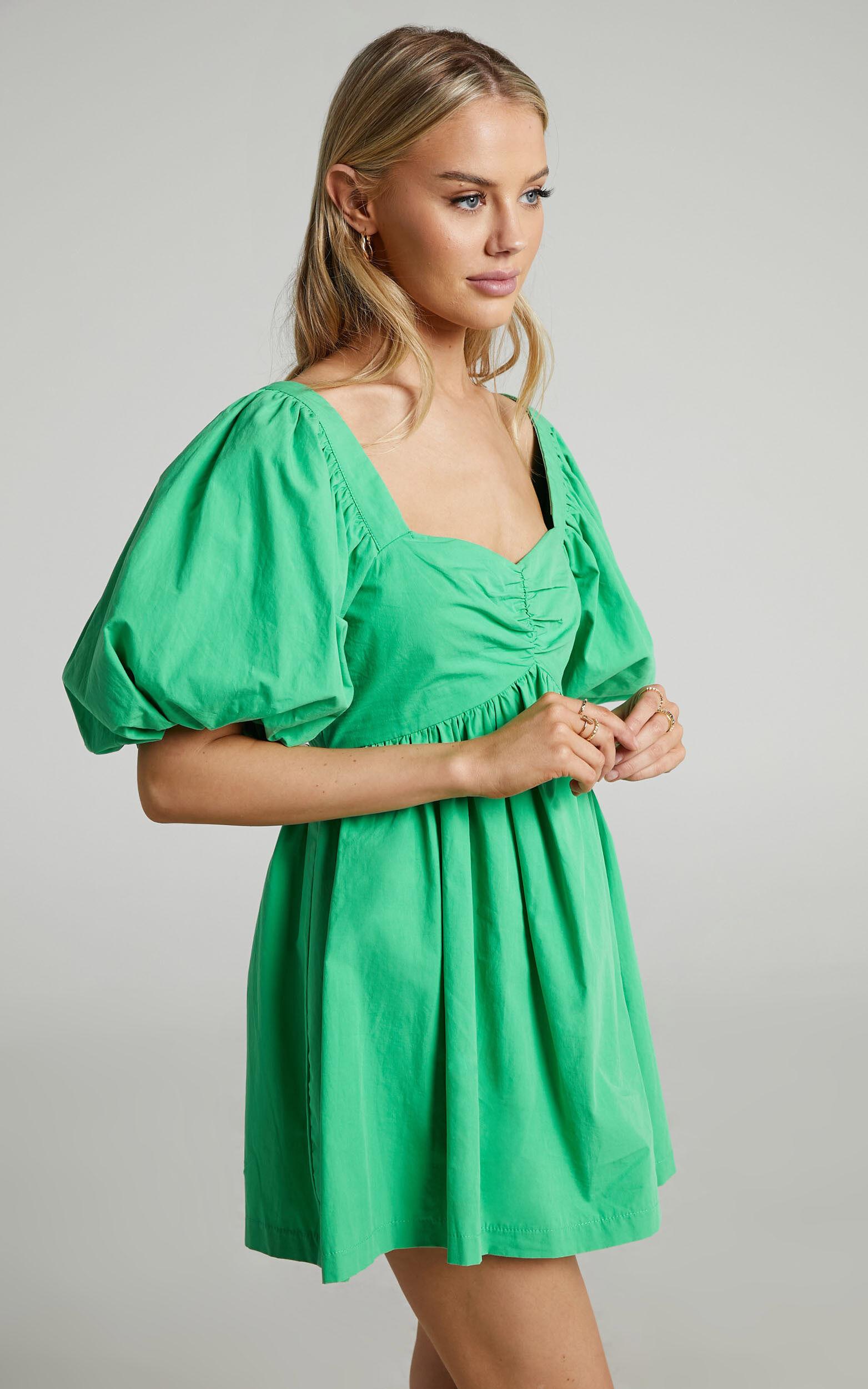 Vashti Mini Dress - Puff Sleeve Sweetheart Dress in Green Product Image