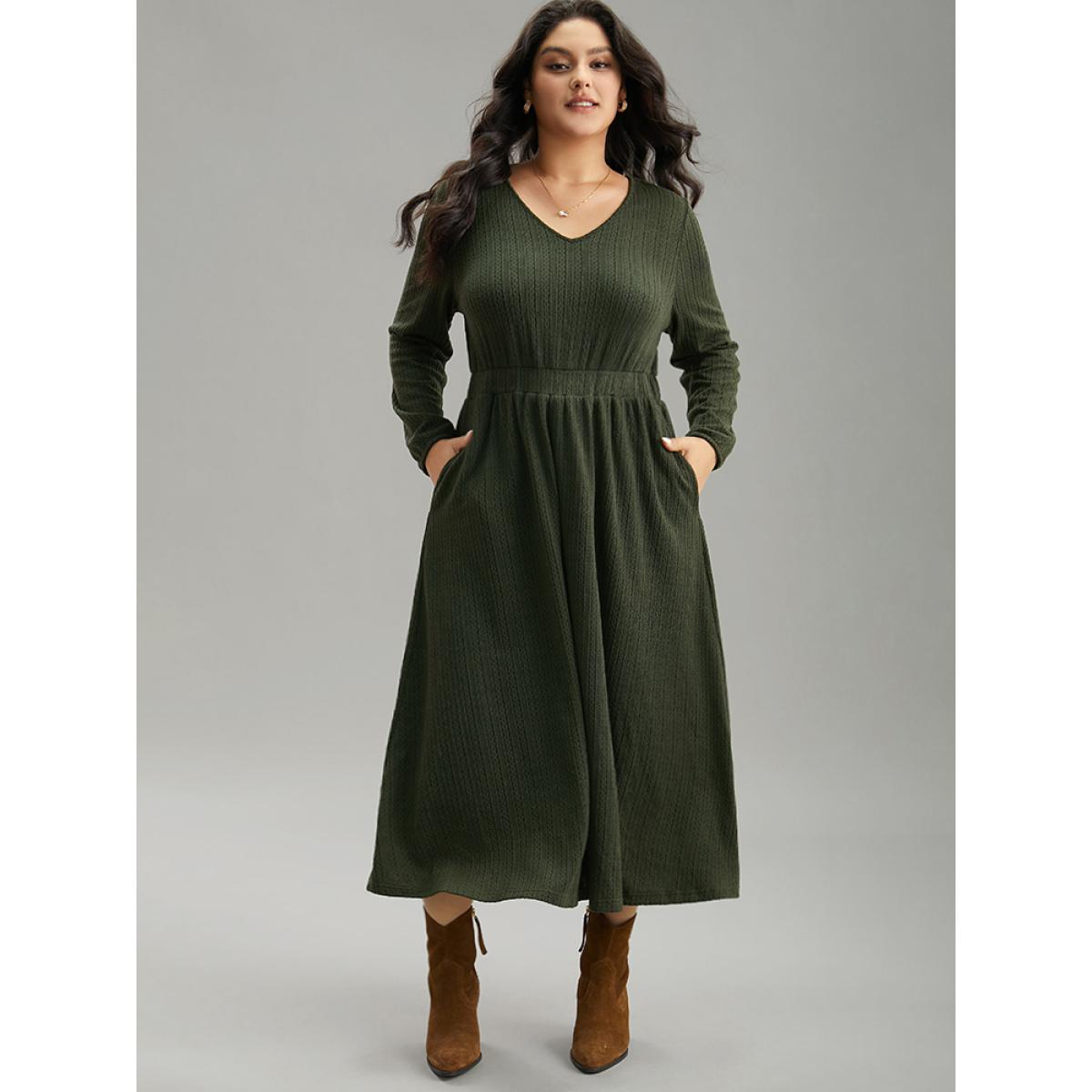 Plus Size Plain Plisse Elastic Cuffs Midi Dress ArmyGreen Women Elegant Elastic cuffs V-neck Long Sleeve Curvy Midi Dress BloomChic 26/4X Product Image