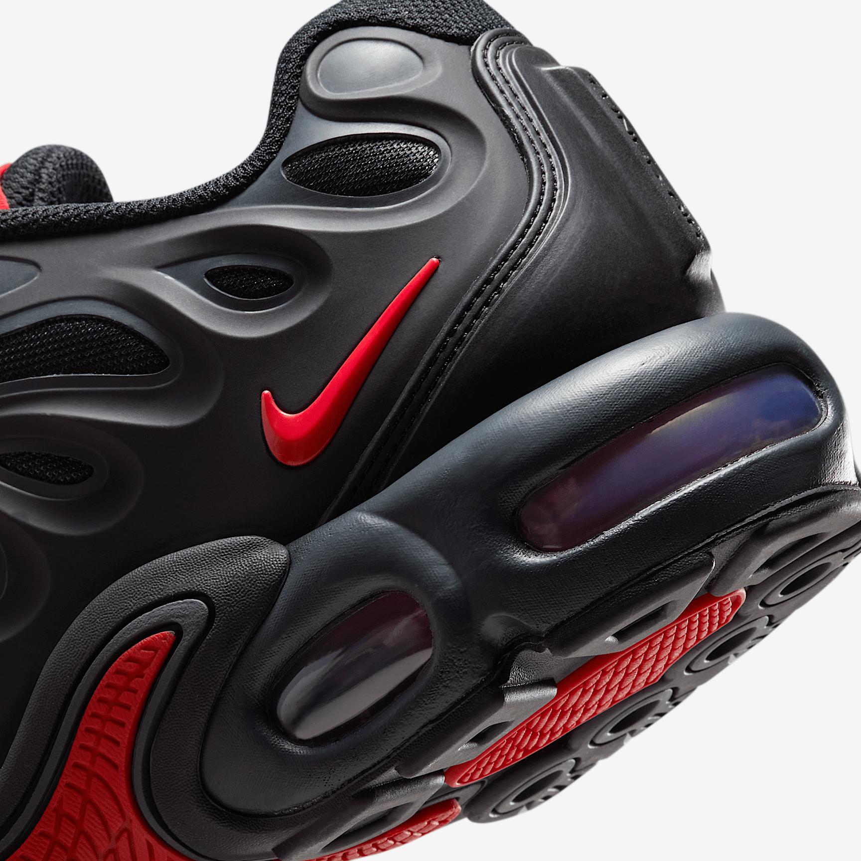 Nike Air Max Plus Drift Men's Shoes Product Image