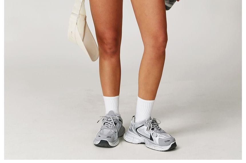 Sport Contrast Trim Camisole Top Product Image