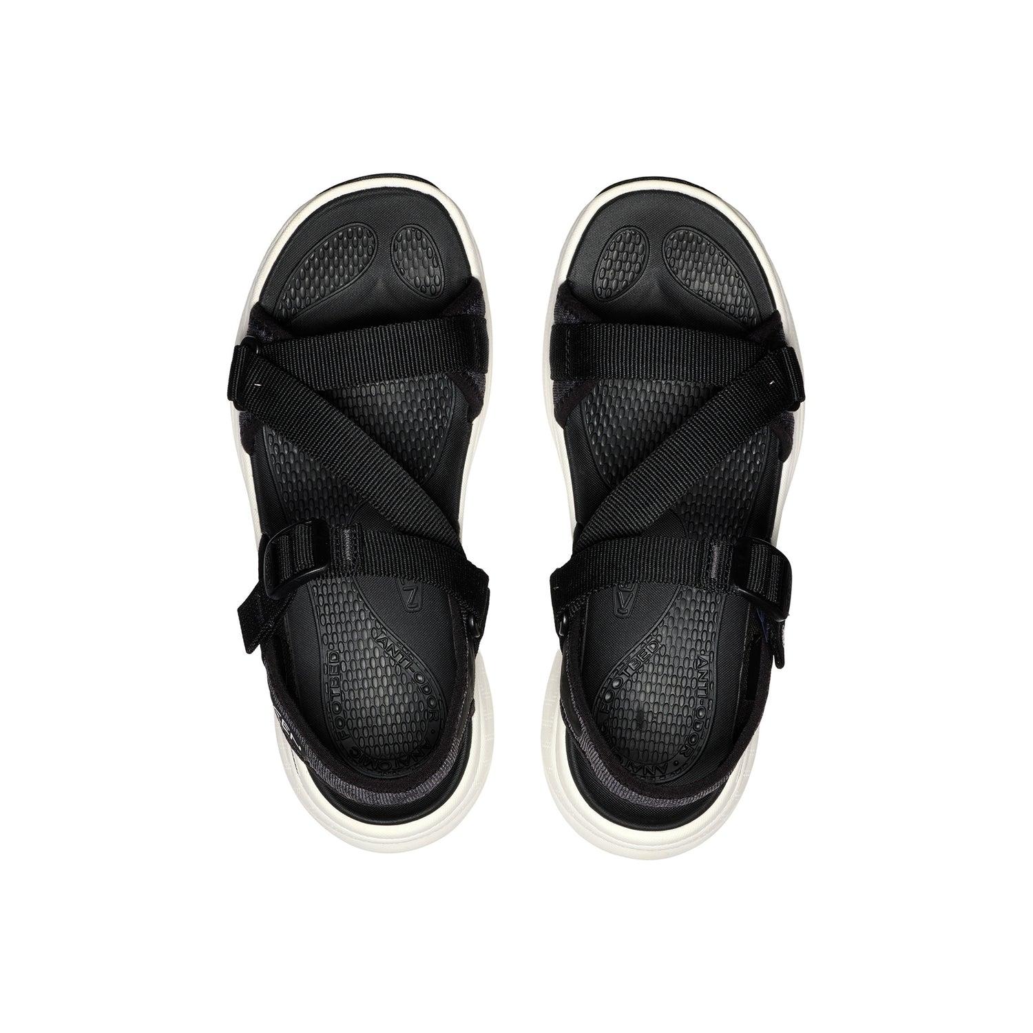 Leiki Off Trail Female Product Image