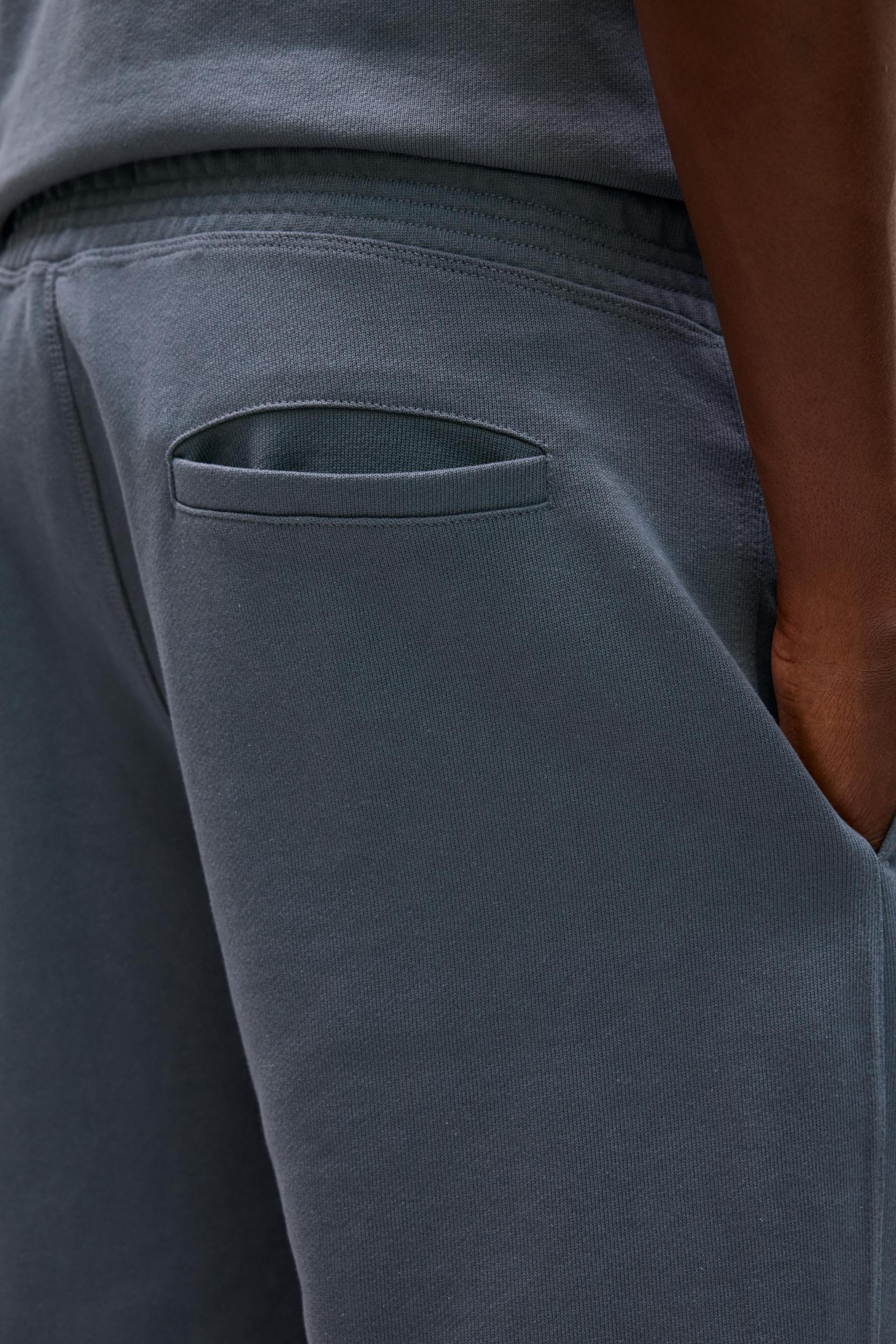 STWD jogger Bermuda sweatpants Product Image