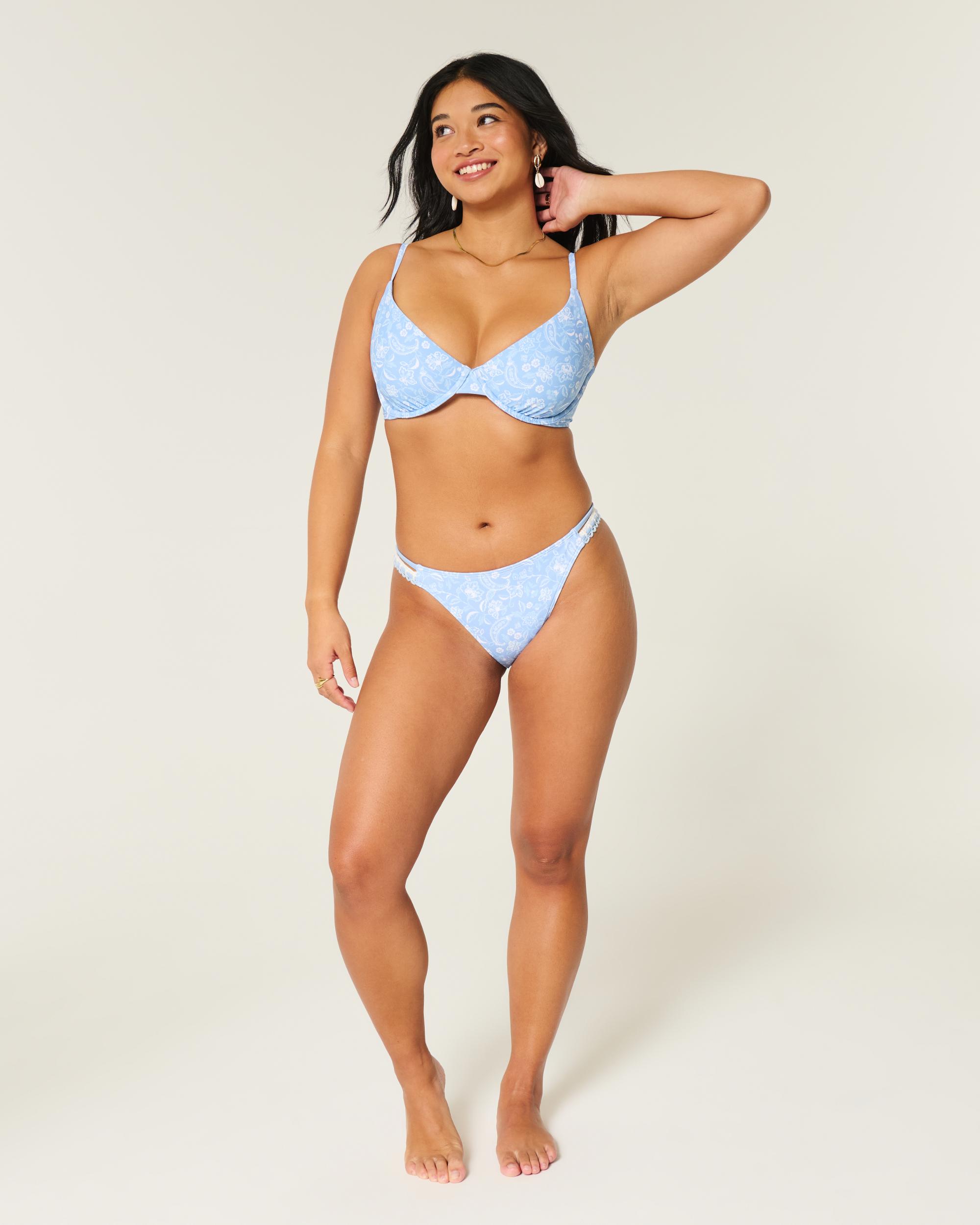 Curvy Underwire Plunge Bikini Top Product Image