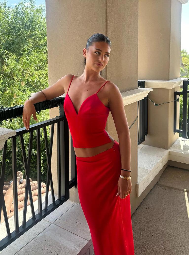 Sculpture Top Red Product Image