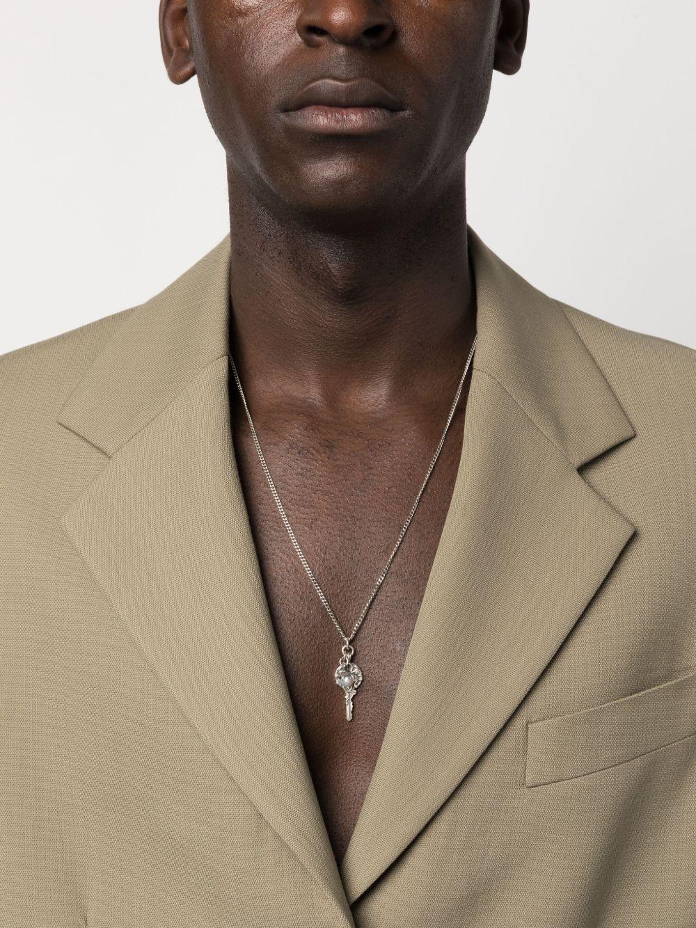 Arabesque Key and Pearl-pendant necklace Product Image