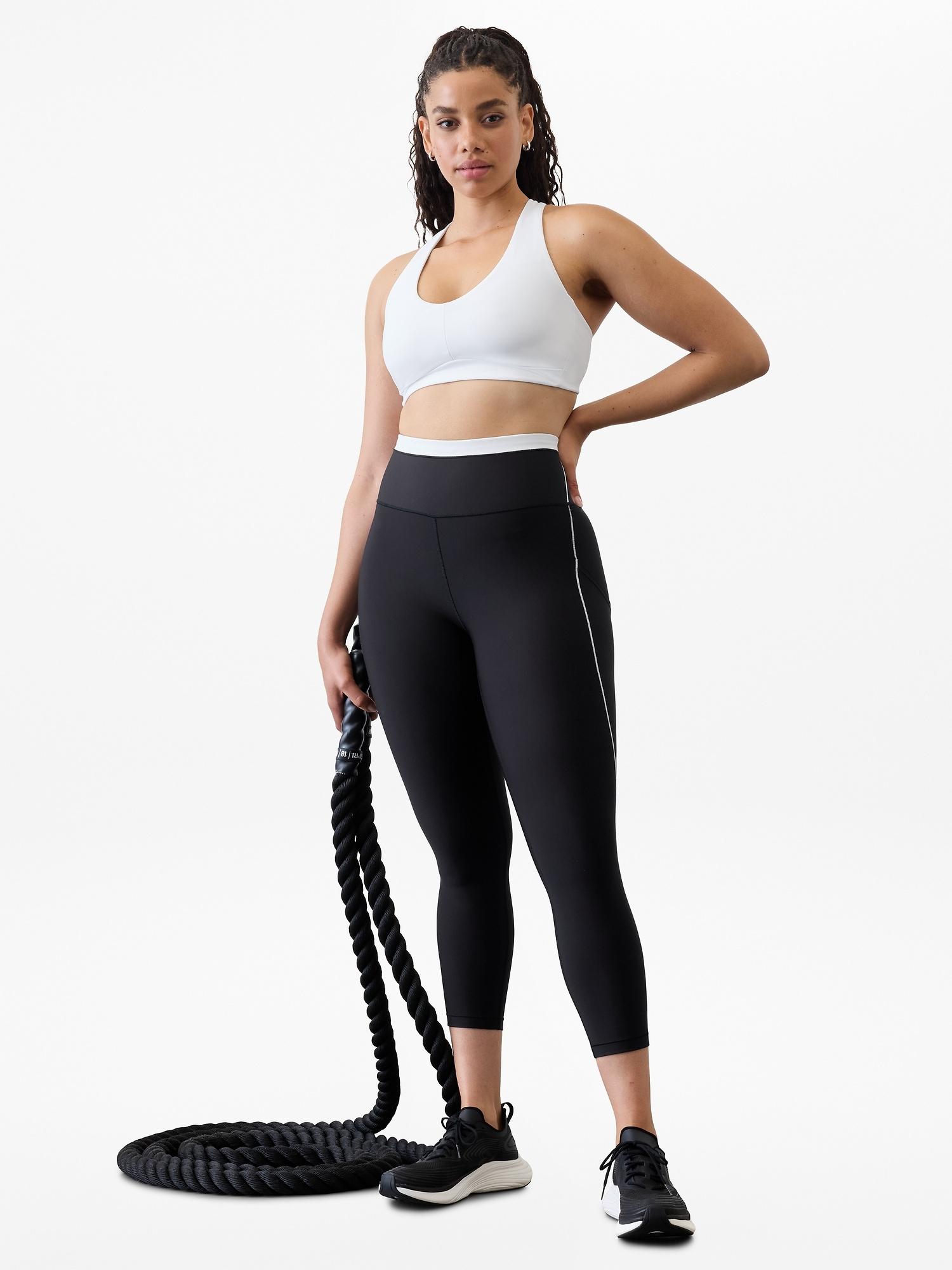 Interval Plunge Train Sports Bra A-C Product Image