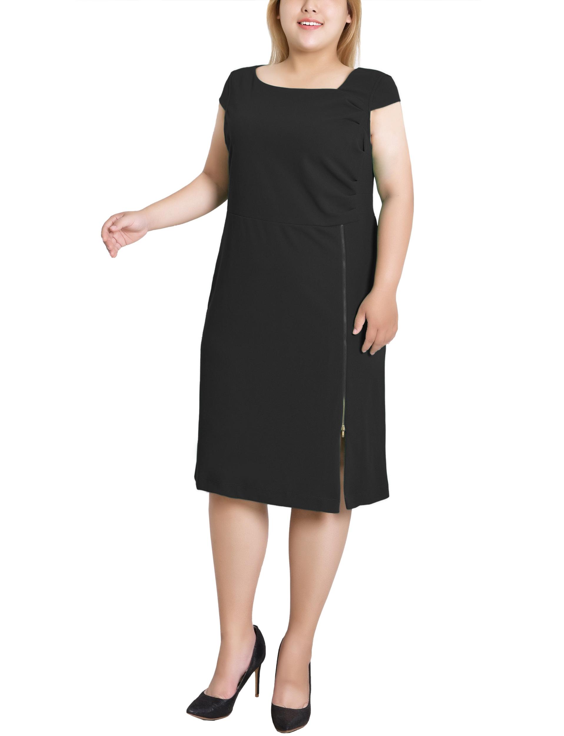 Black Cap Sleeve Exposed Zipper Dress - Plus Product Image