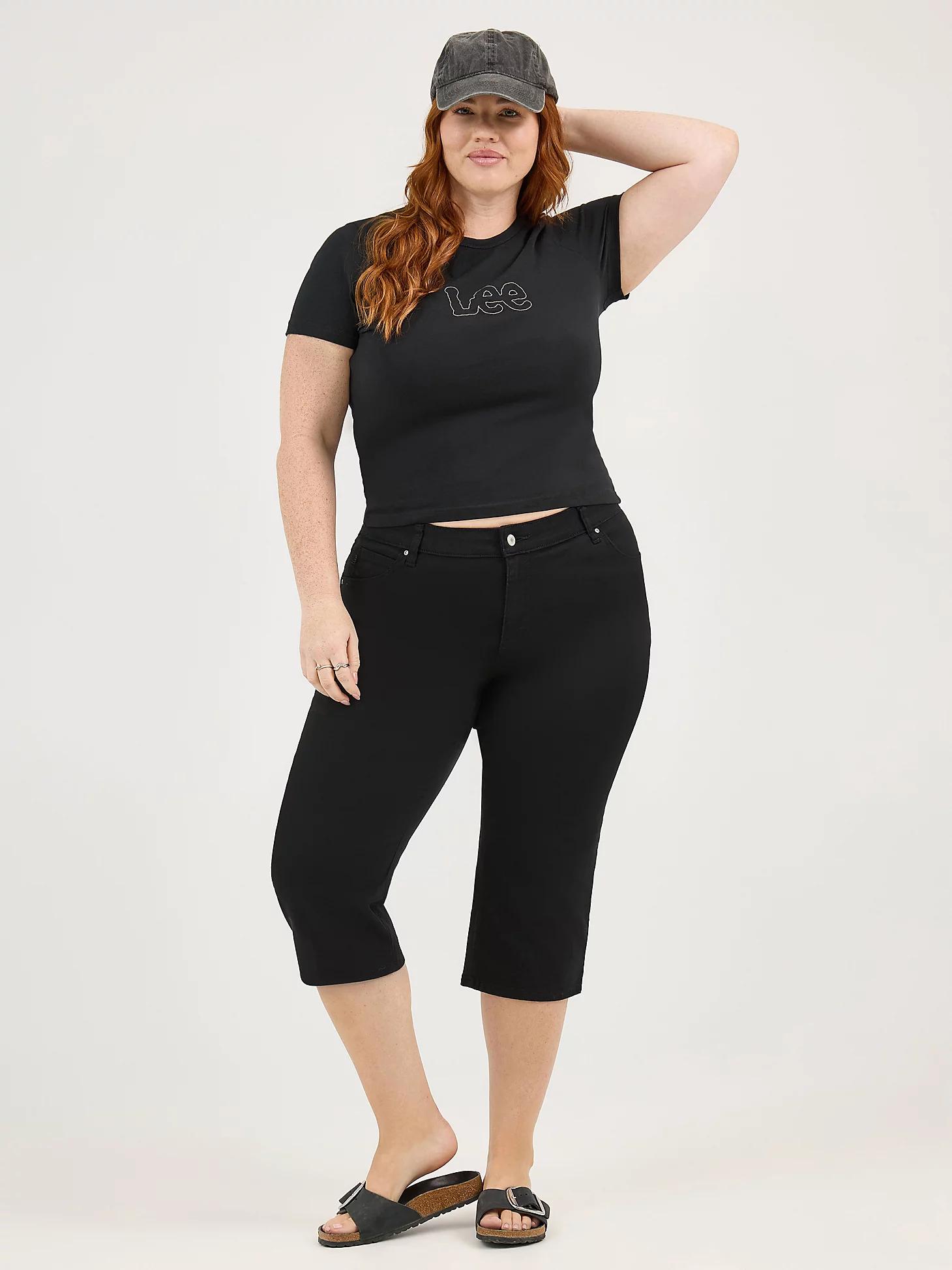 Women’s Relaxed Fit Capri (Plus) | Women's Capris & Crops | Lee® Product Image