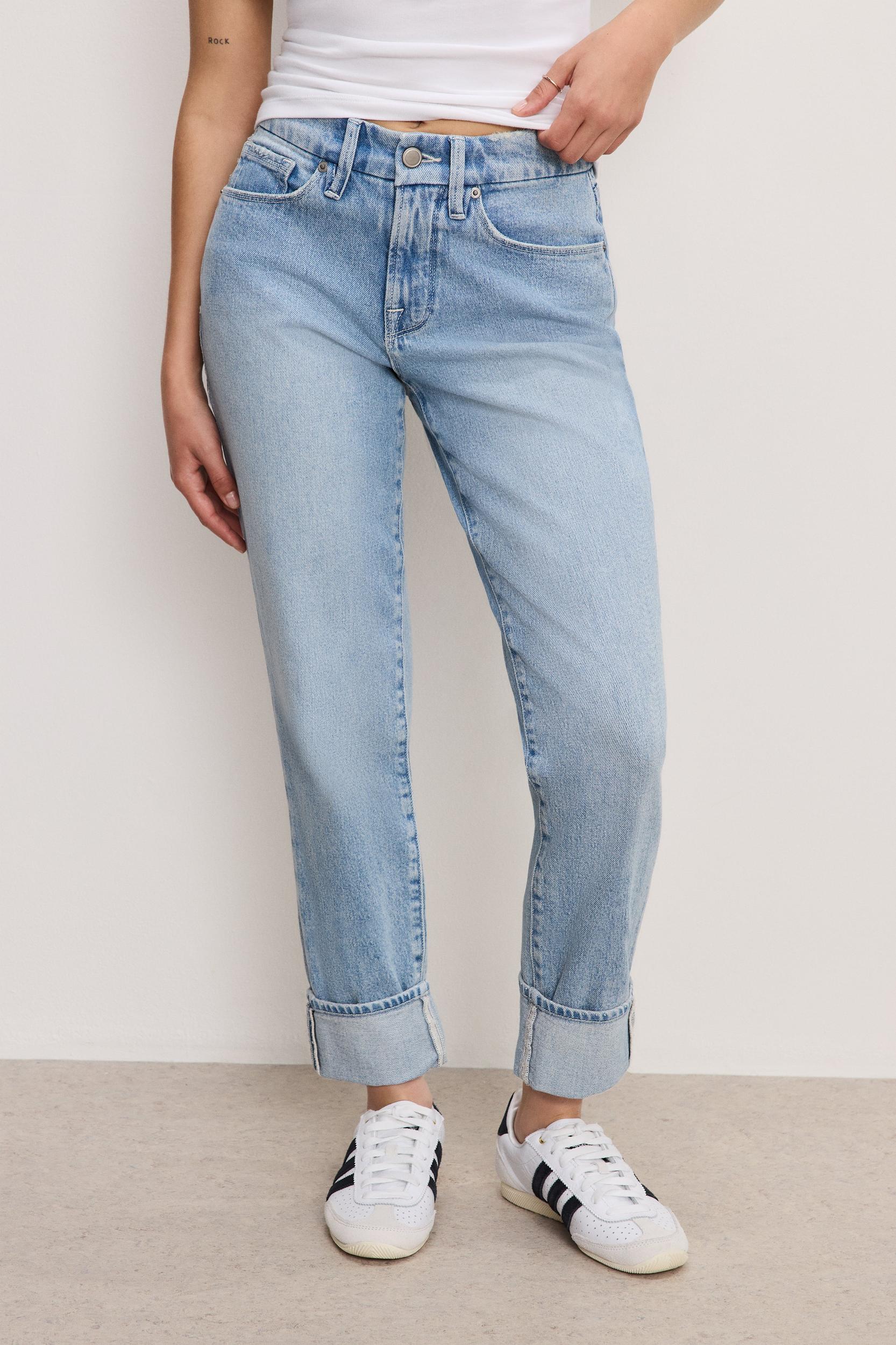 THE WEEKENDER PETITE JEANS | INDIGO750 Product Image