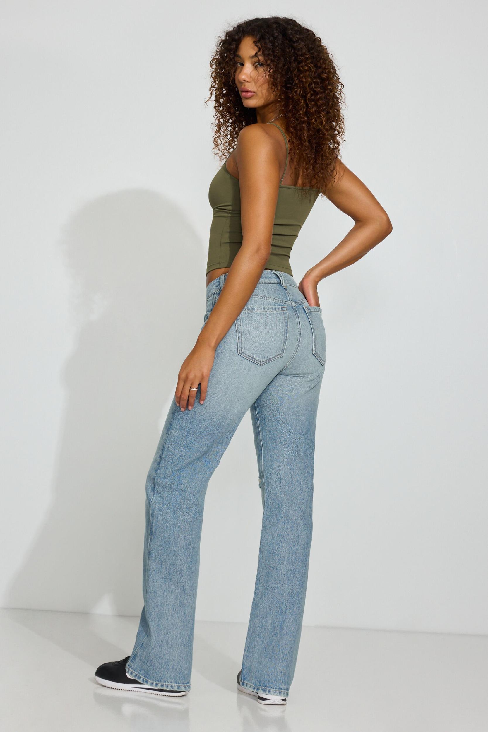 '90s Straight Jeans Product Image