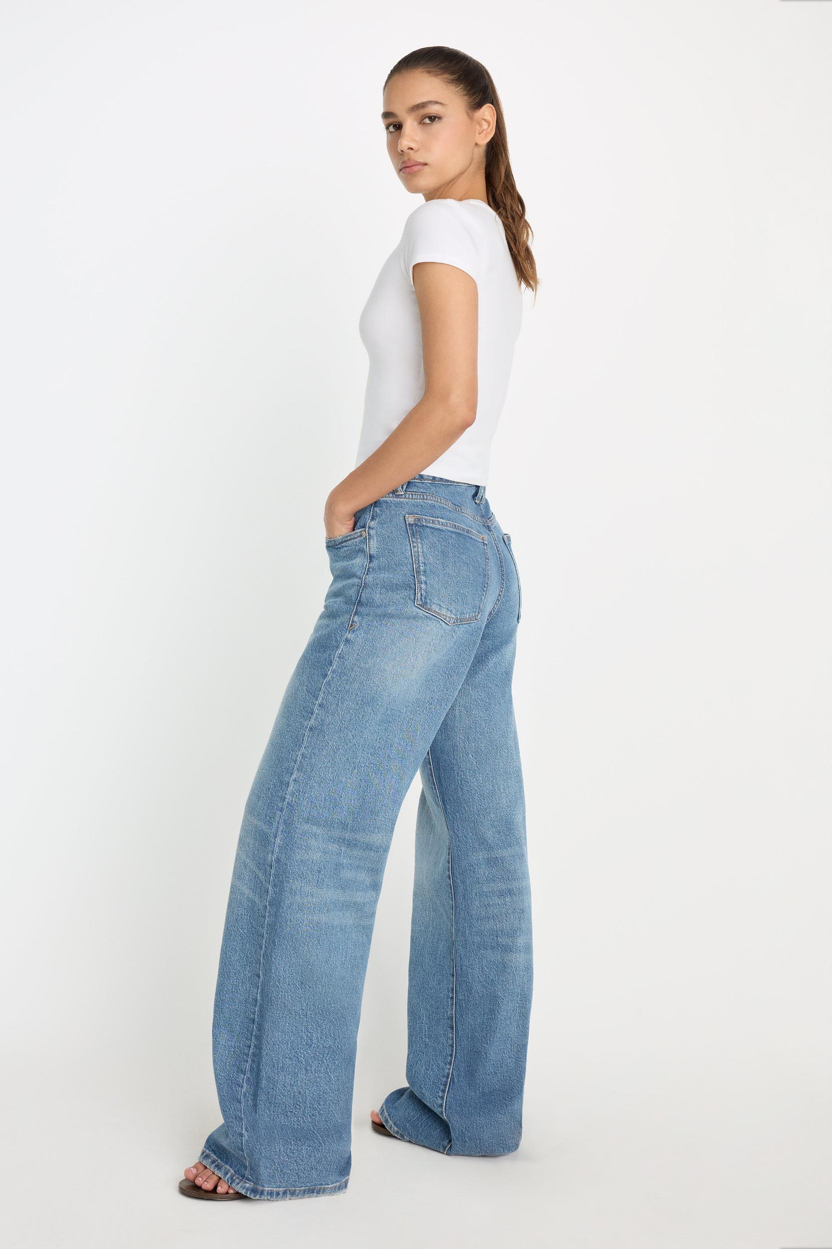 GOOD EASE RELAXED JEANS | INDIGO575 Product Image