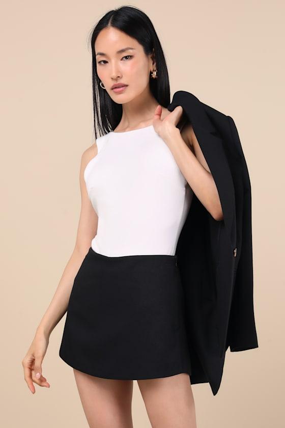 Maita Black Linen Mid-Rise Micro Skort Product Image