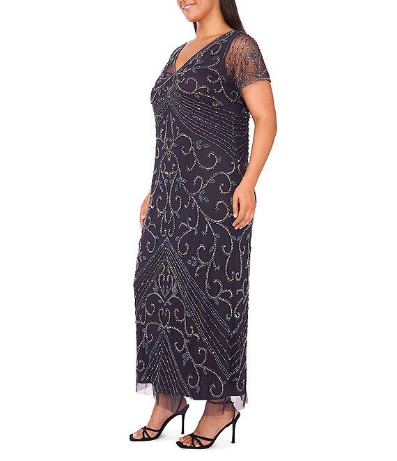 Pisarro Nights Plus Size Size V-Neck Short Sleeve Beaded Gown Product Image