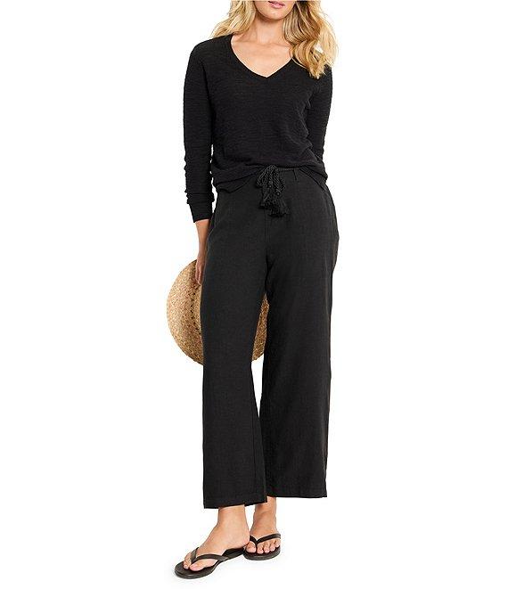 NIC + ZOE Breezy Texture V-Neck Long Sleeve Pullover Top Product Image