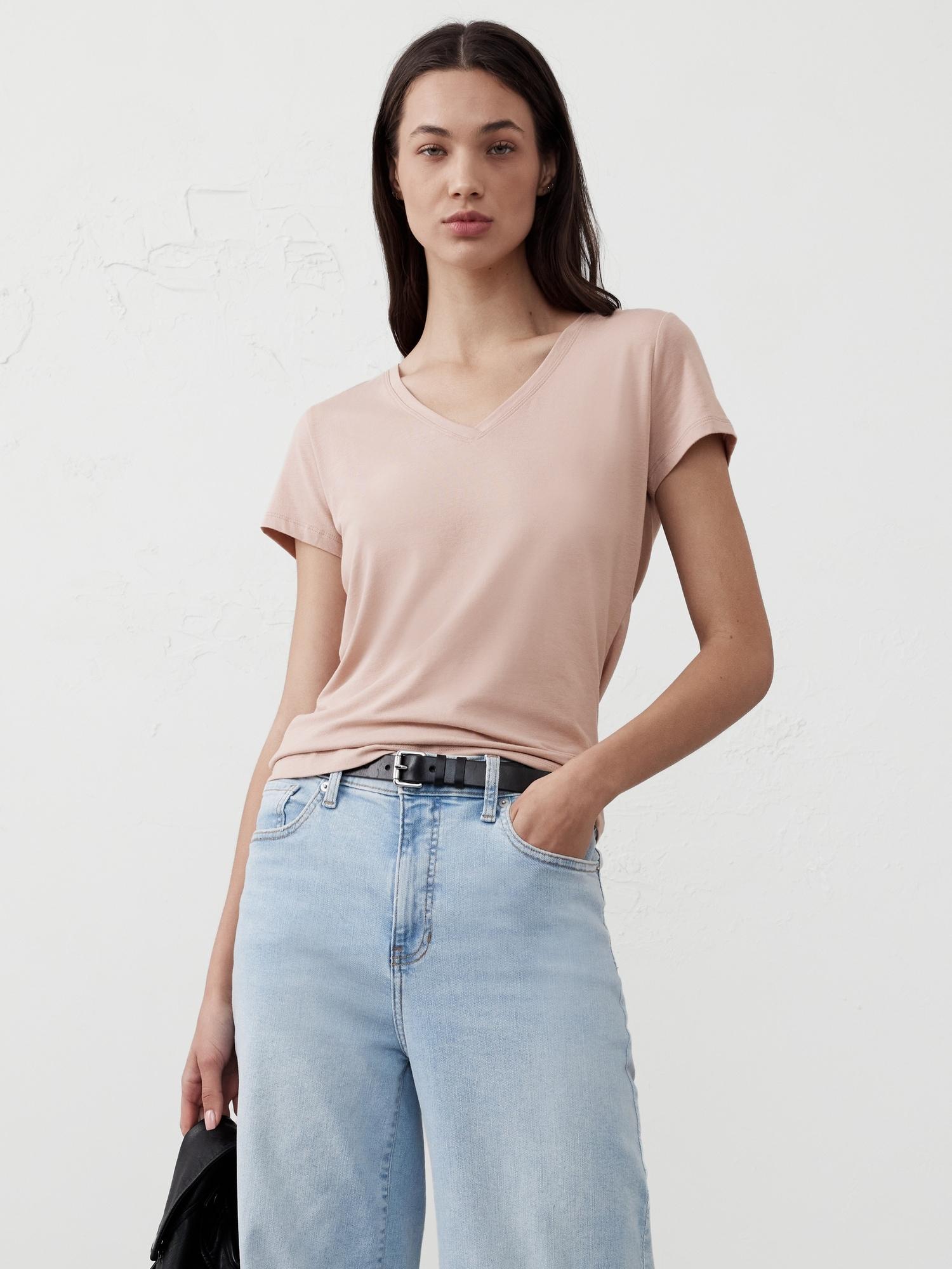 Timeless V-Neck T-Shirt Product Image