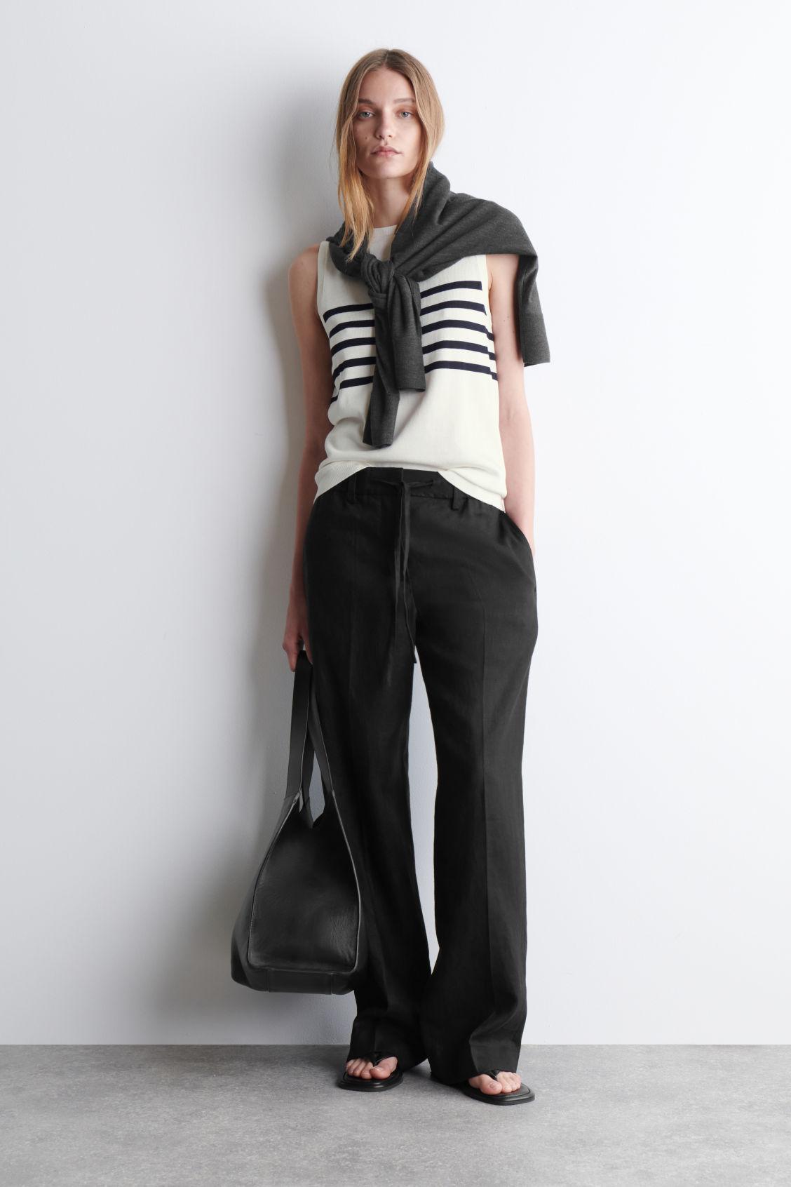 STRIPED KNITTED TANK TOP Product Image