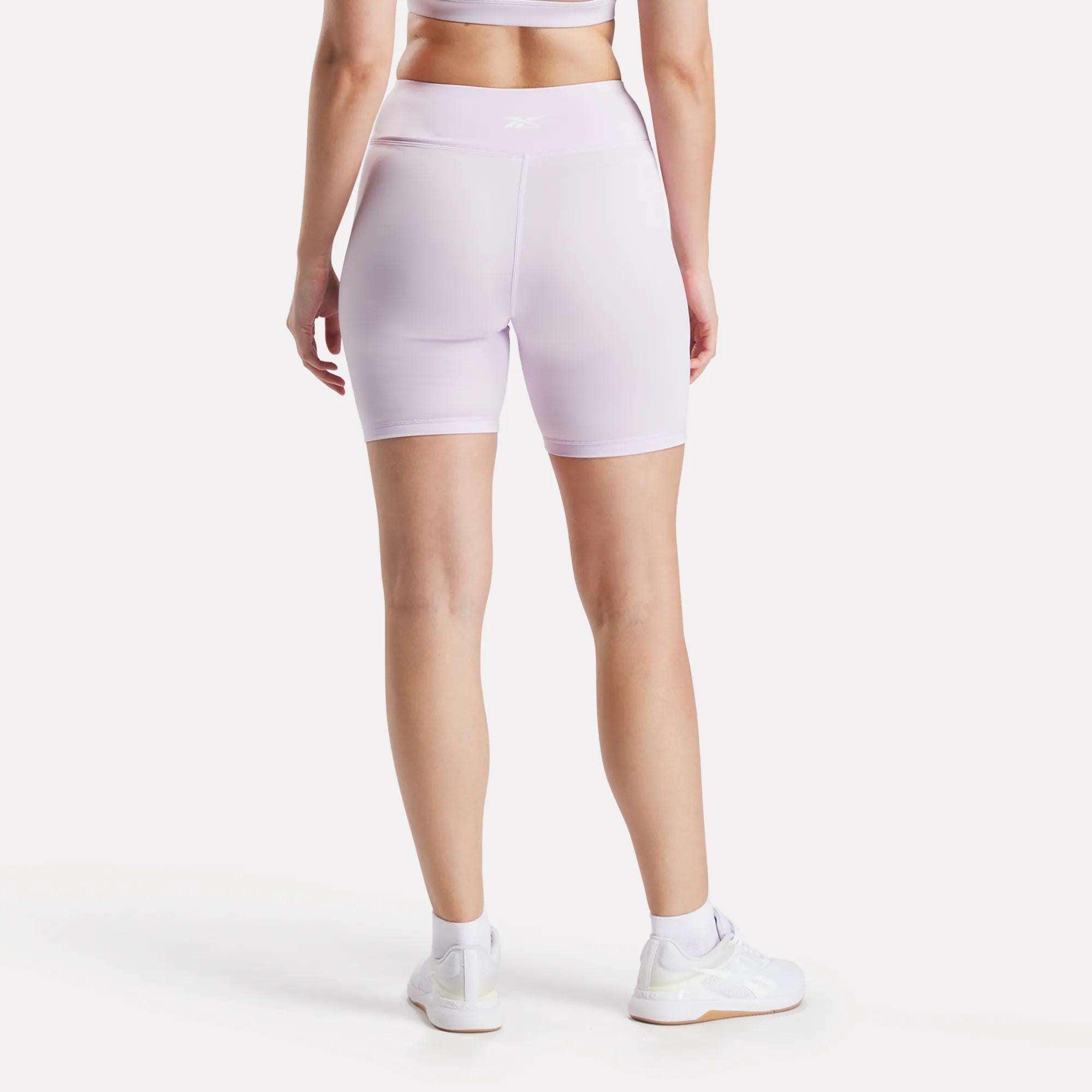 Women's Core High-Rise Cycle Shorts Female Product Image