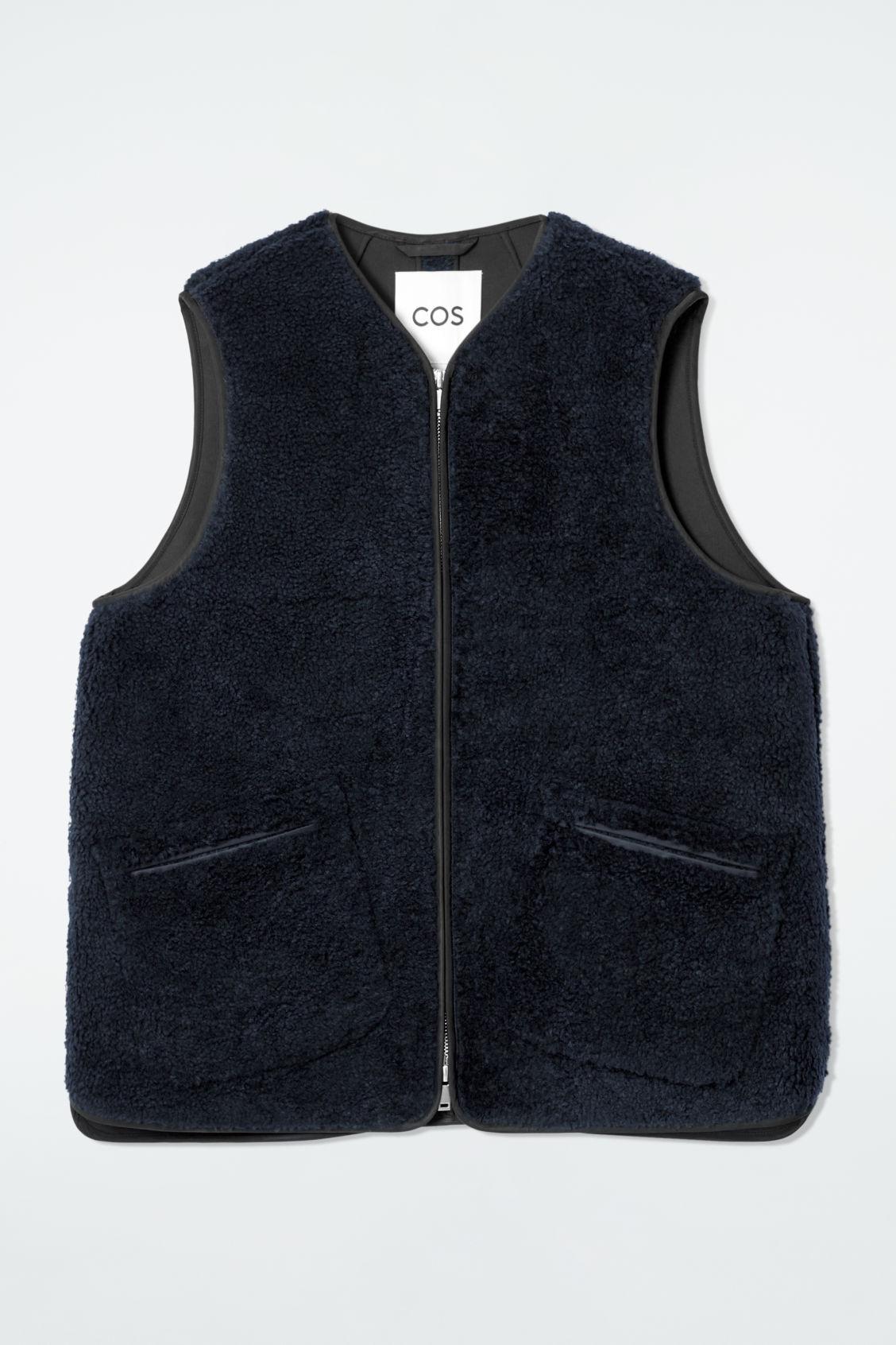 OVERSIZED FAUX SHEARLING VEST Product Image