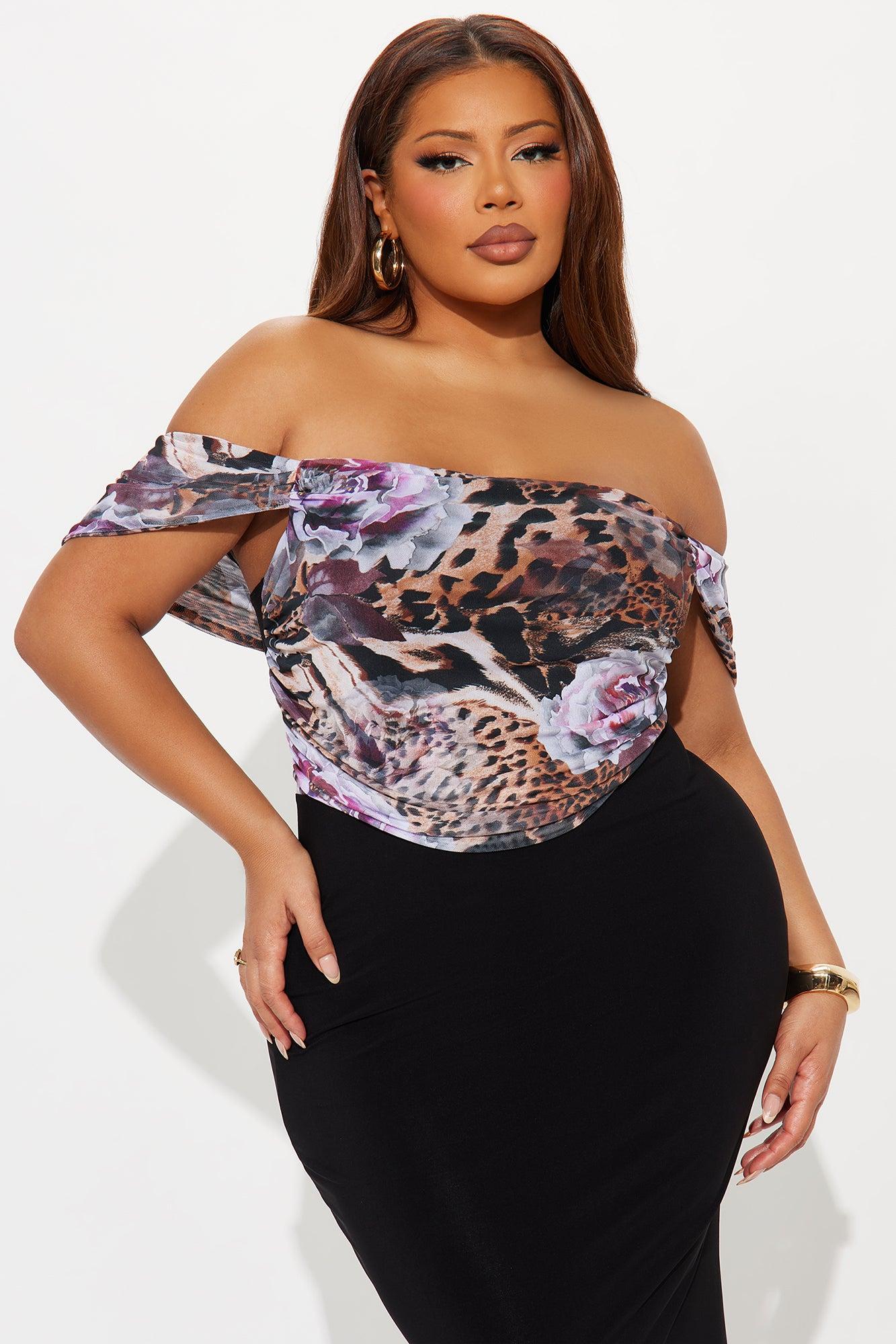 Alli Contrast Off Shoulder Maxi Dress - Black/combo Female Product Image