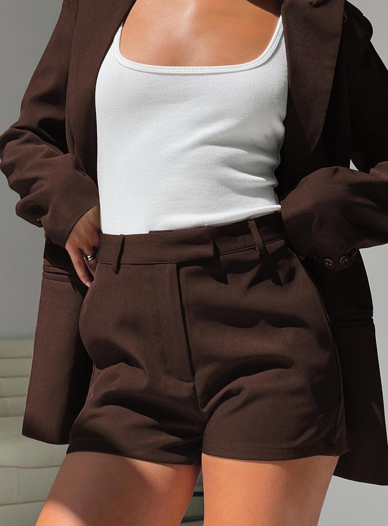 Ellerie Tailored Shorts Chocolate Product Image