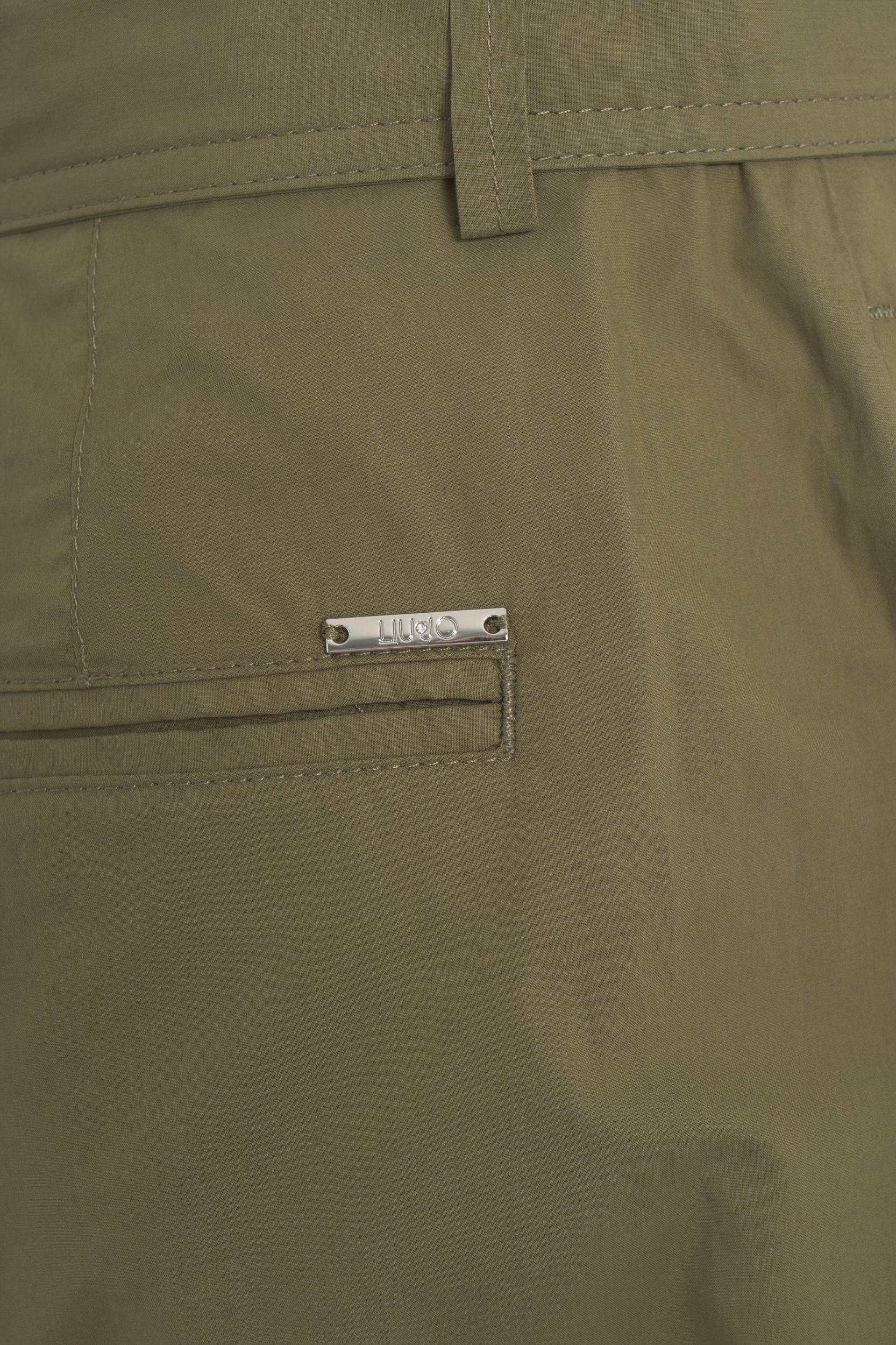 Wide leg pants with belt Product Image