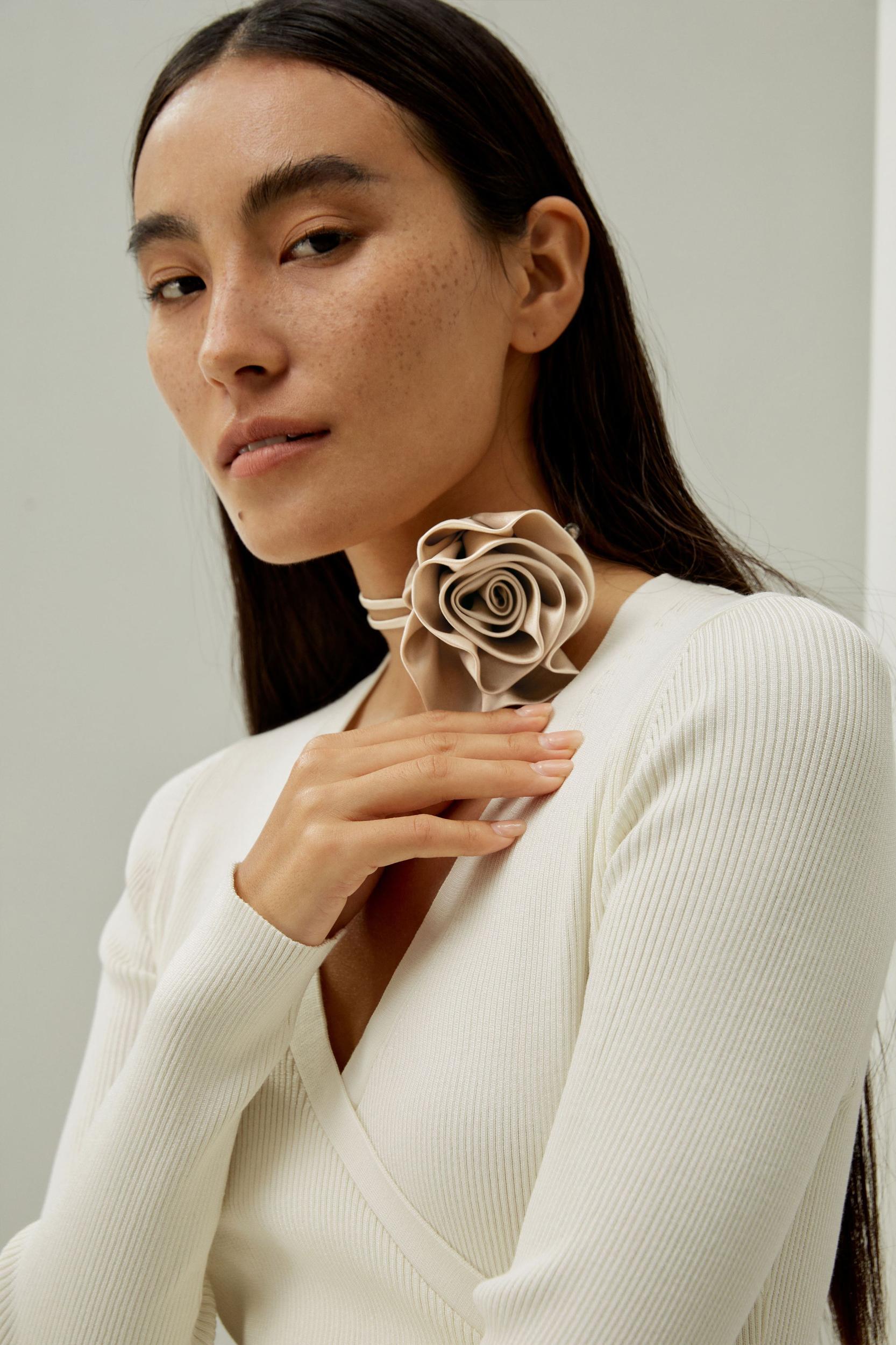 Champagne Rosette Silk Collar Necklace Product Image