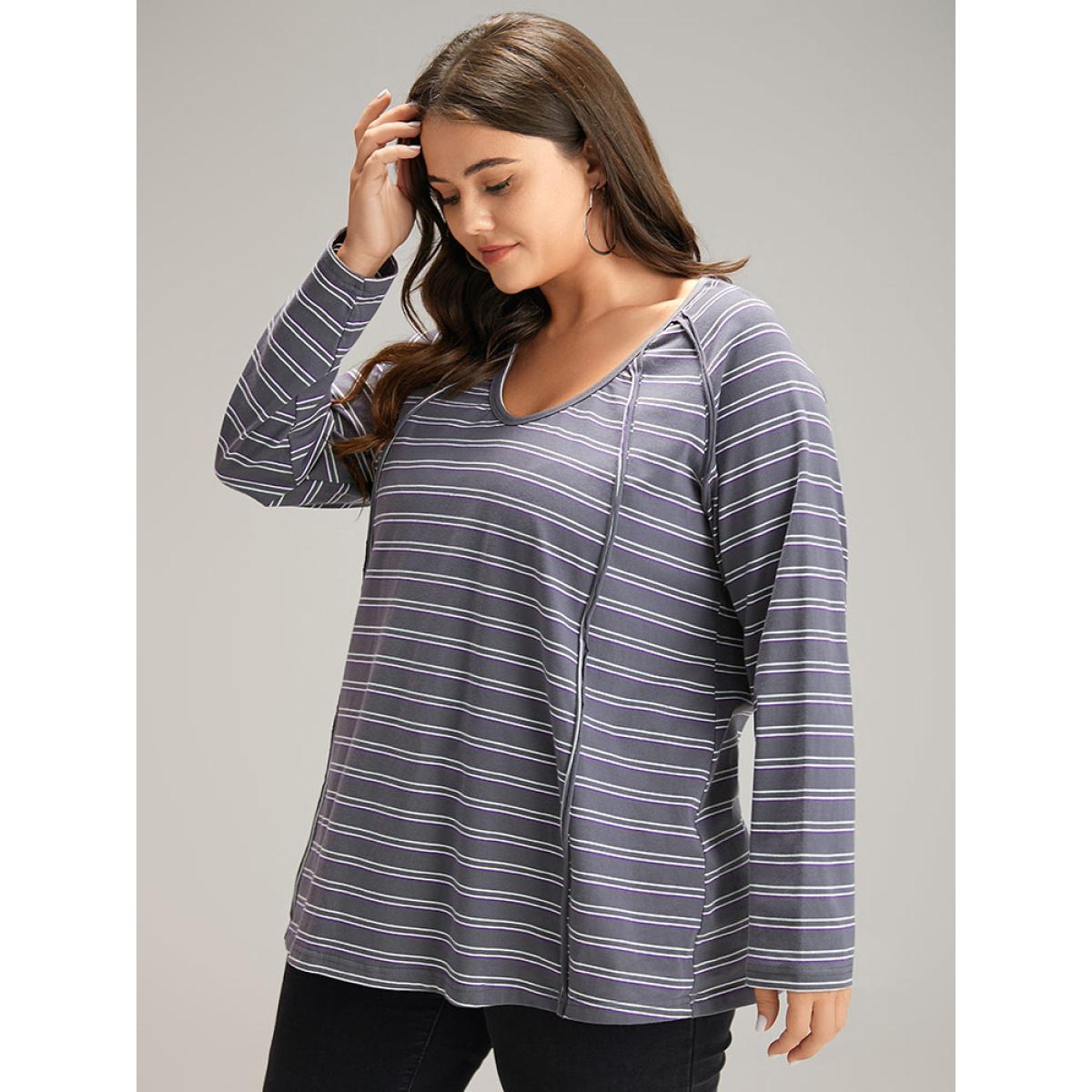 Plus Size Striped Patchwork Raglan Sleeve T-shirt Heather Women Casual Contrast Striped V-neck Dailywear T-shirts BloomChic 10/M Product Image