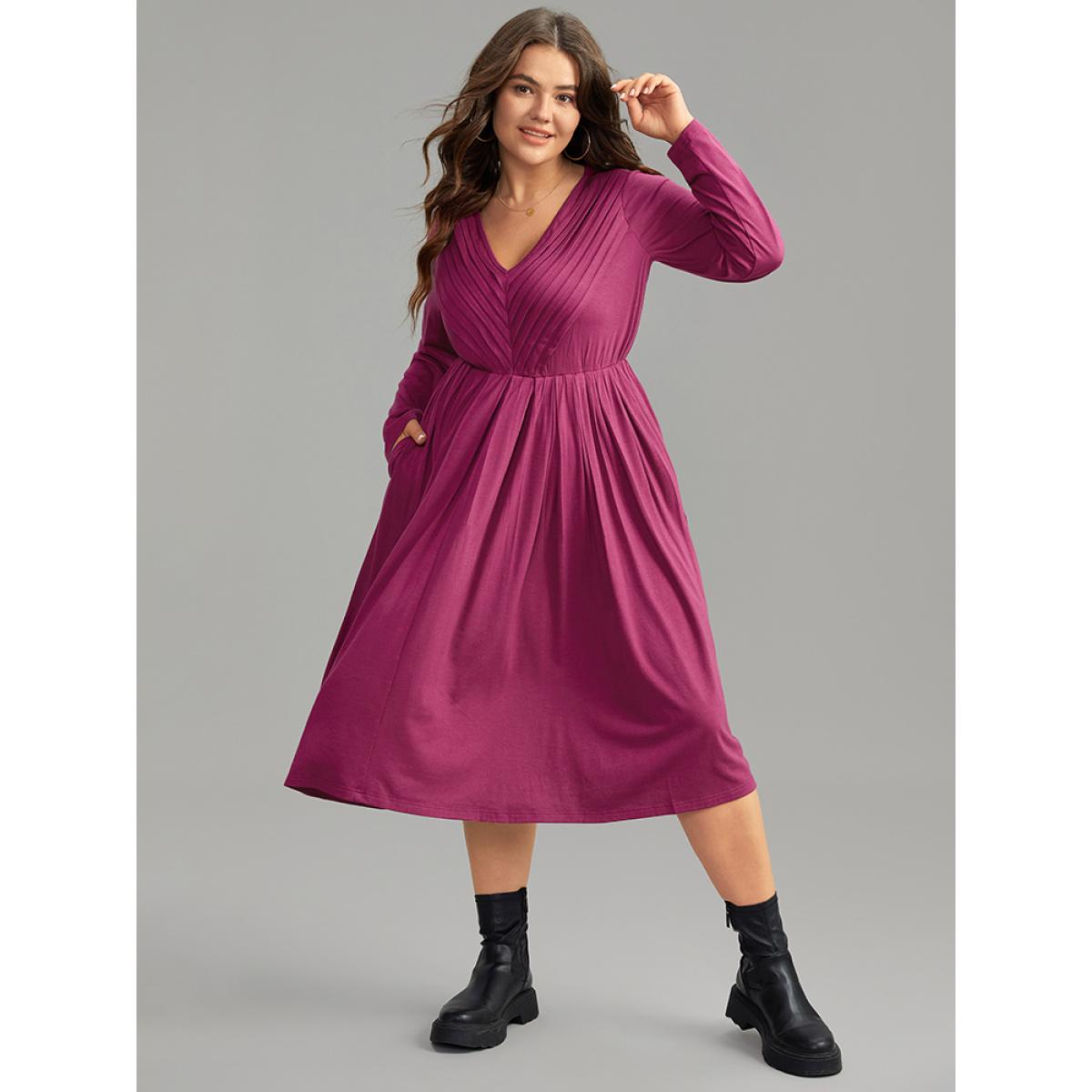 Plus Size Solid Pleated V Neck Elastic Waist Dress Purple Women Casual Plain V-neck Long Sleeve Curvy Midi Dress BloomChic 10/M Product Image