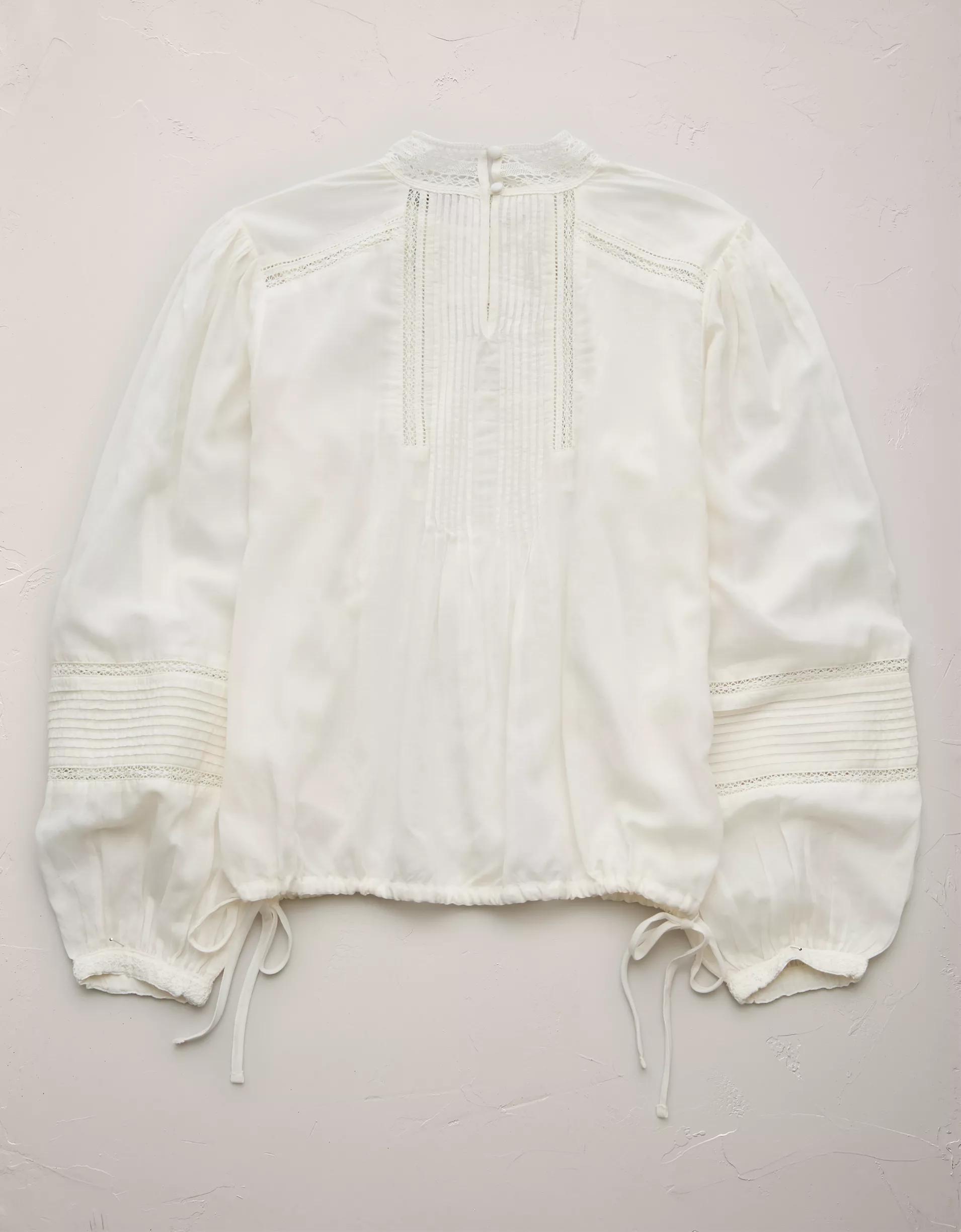 AE77 Premium Lace Peasant Blouse Product Image