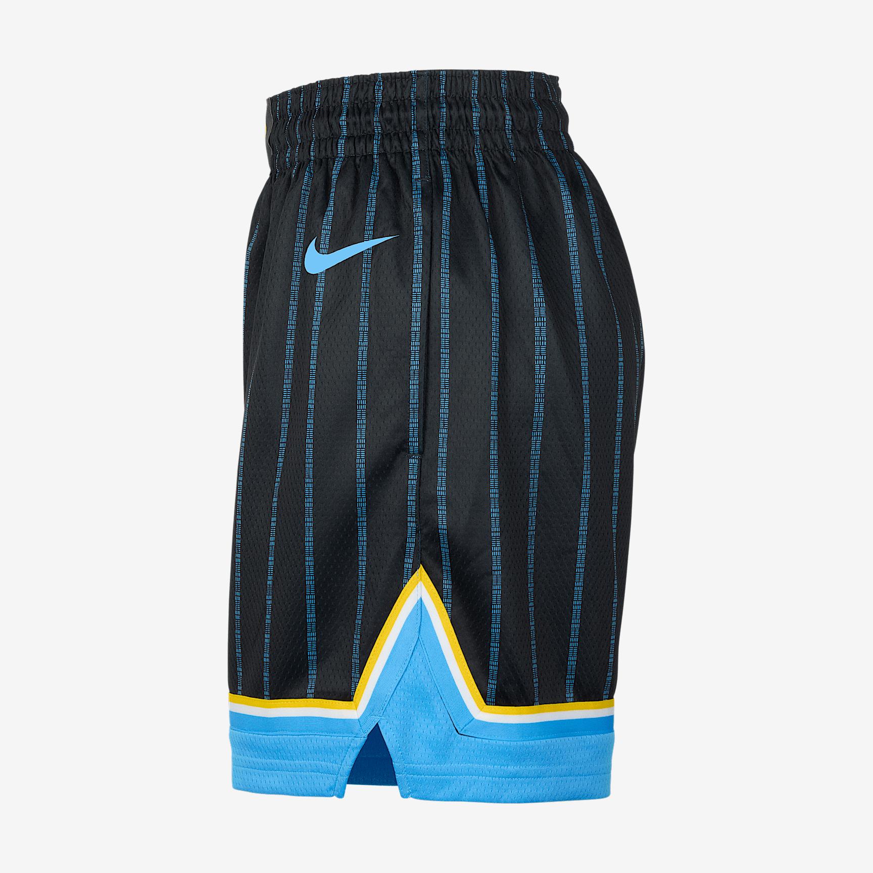 Women's Nike Black Chicago Sky On-Court Victory Performance Shorts,  Product Image