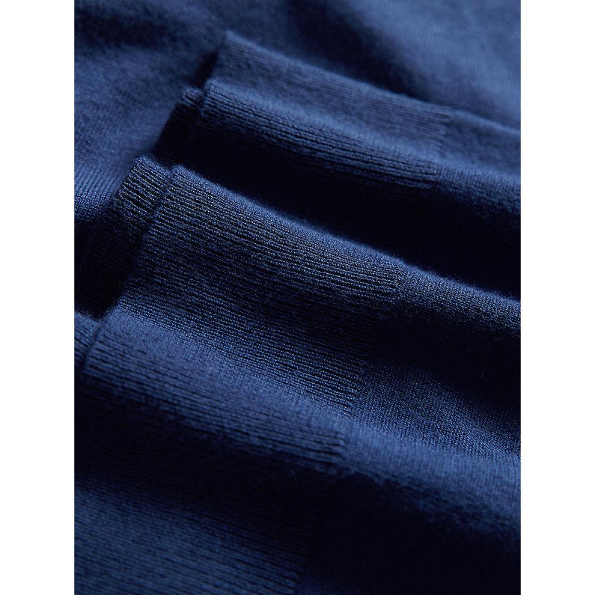 Plus Size Halloween Wing Print Elastic Cuffs Sweatshirt Women Black Casual Printed V-neck Dailywear Sweatshirts BloomChic 26/4X Product Image