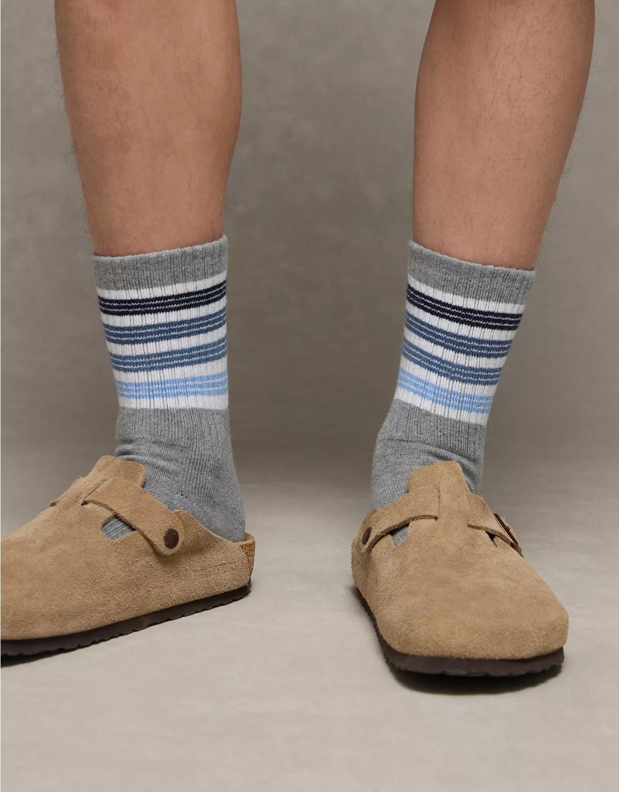 AE Graphic Terry Crew Socks Product Image