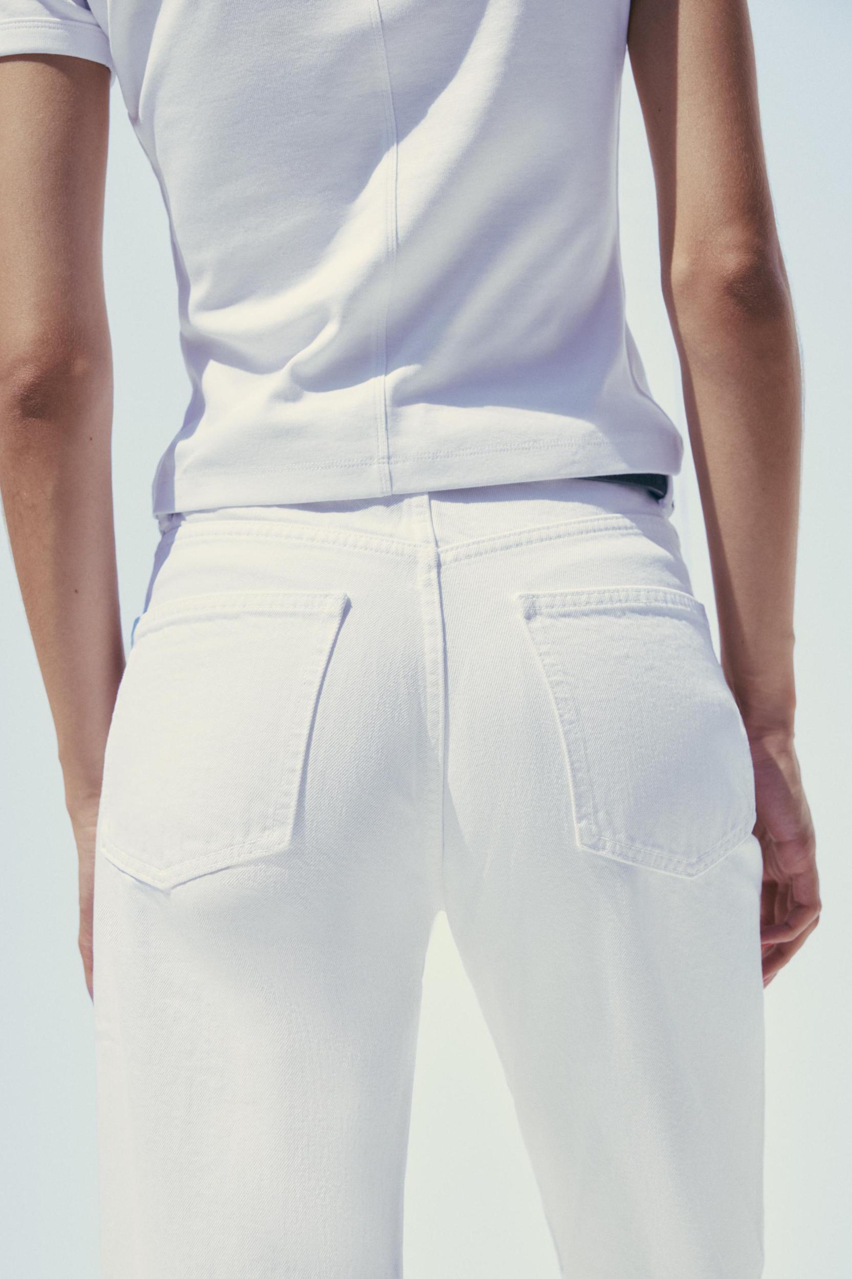 HIGH-WAISTED TRF MOM FIT JEANS Product Image