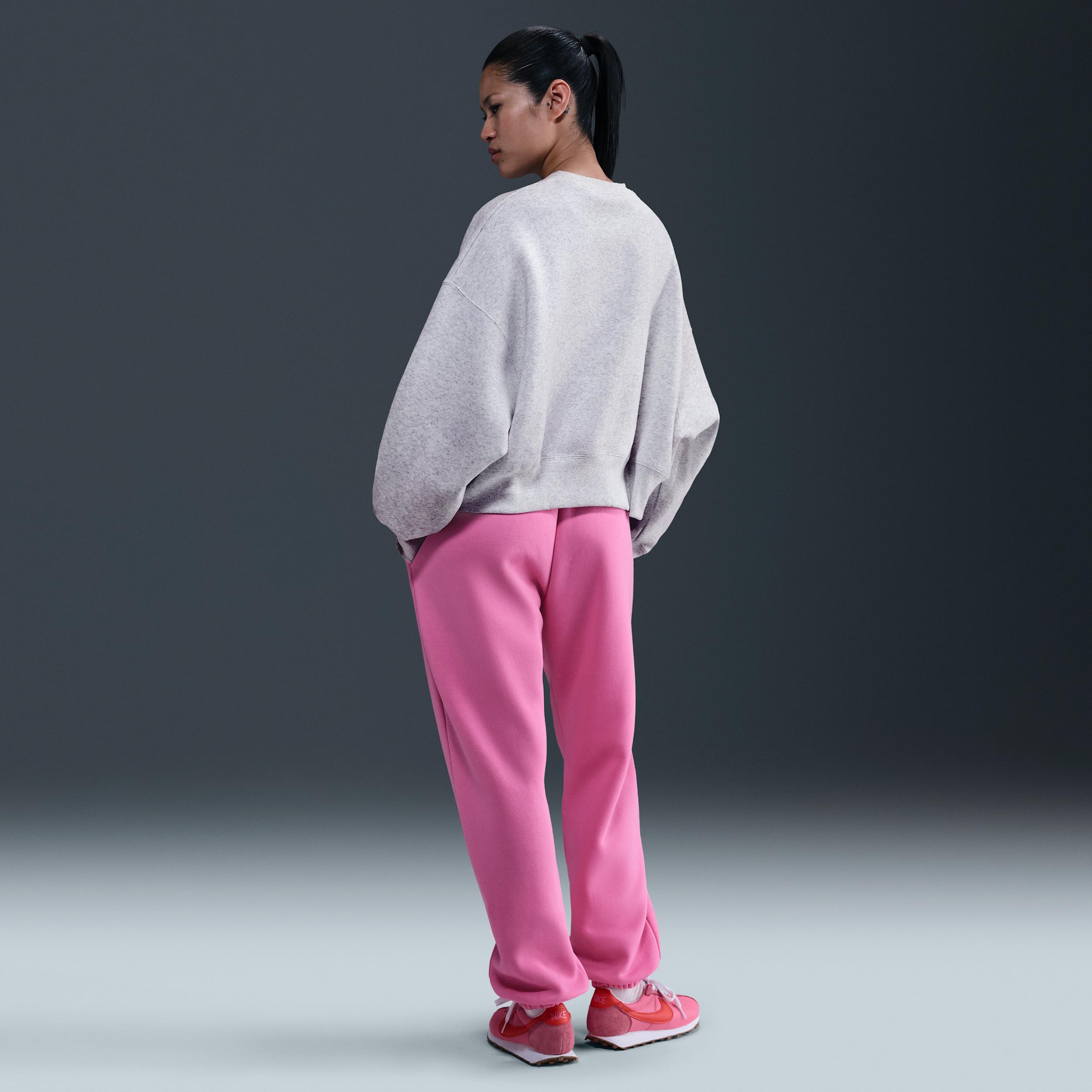Womens Nike Sportswear Phoenix Fleece Over-Oversized Crew-Neck Sweatshirt | DQ5761-051 Product Image