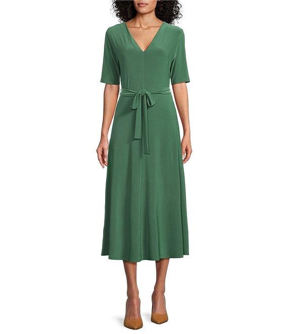 Preston & York Sydney V-Neck Short Sleeve Tie Waist Midi Dress Product Image