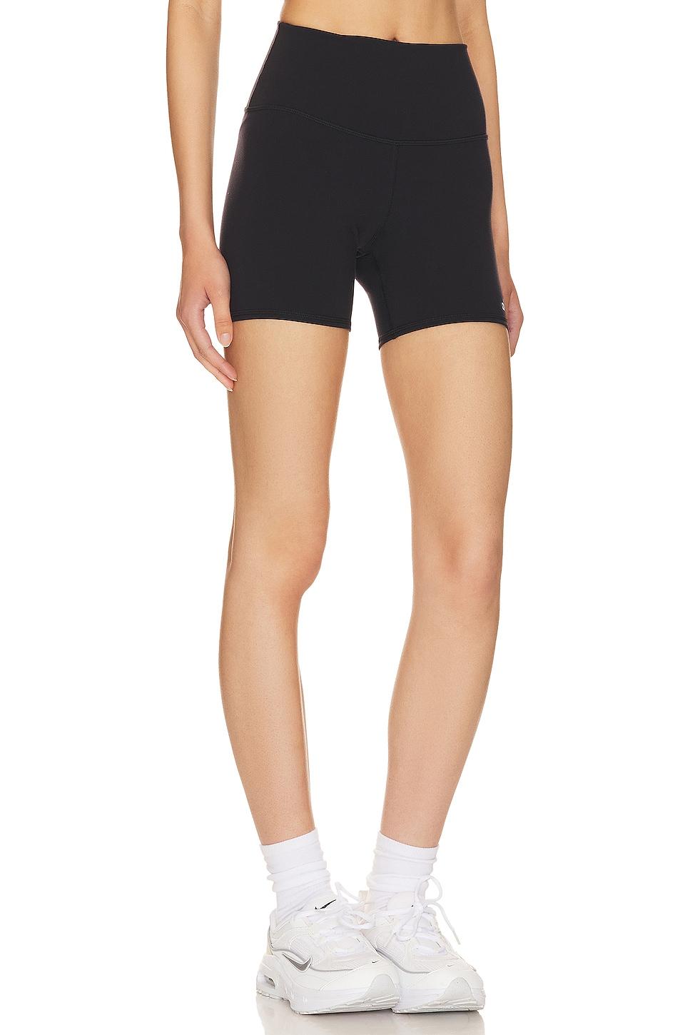 Airbrush Short alo Product Image